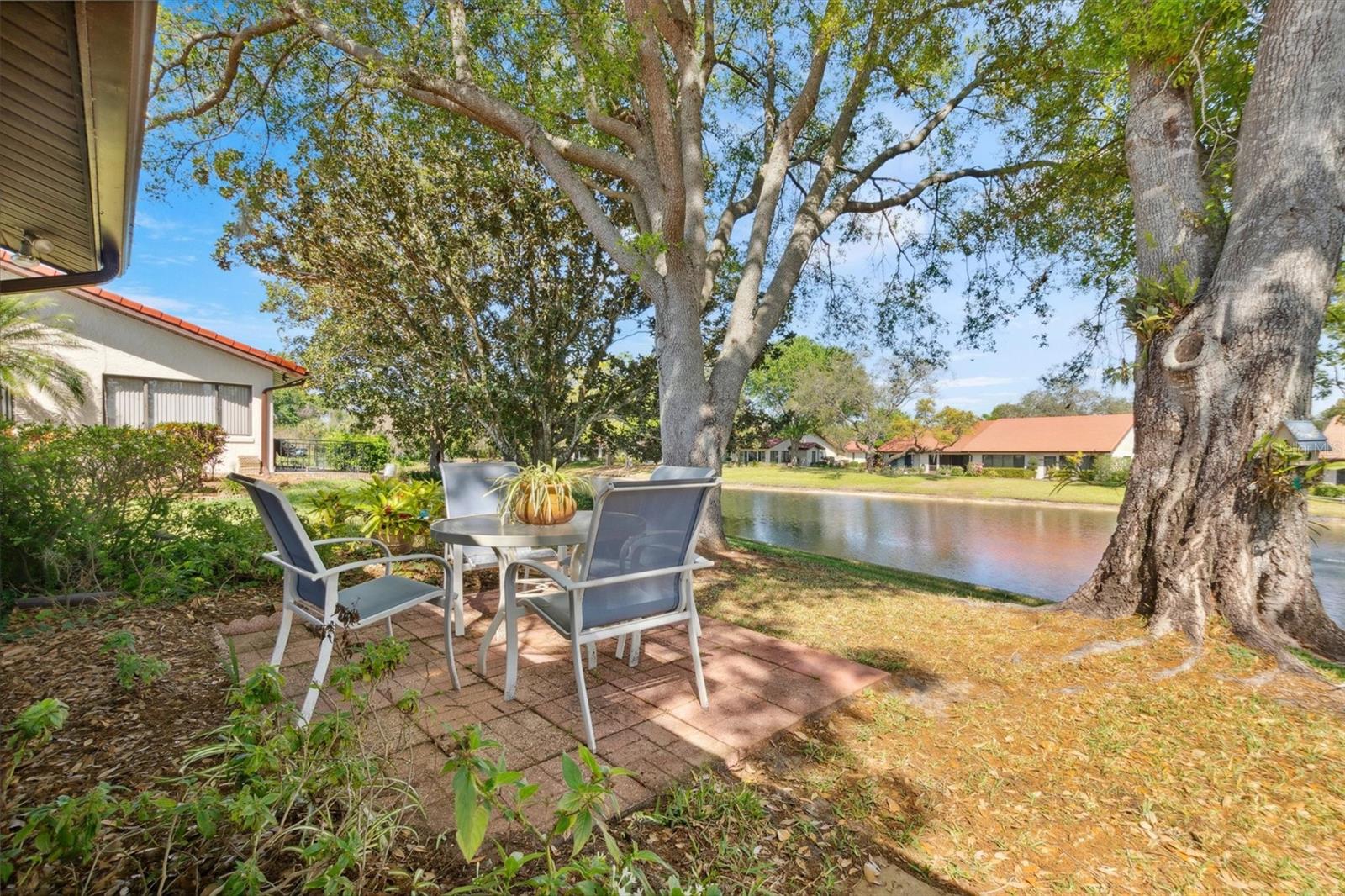 Image 35 of 59 For 2637 Sunburst Court