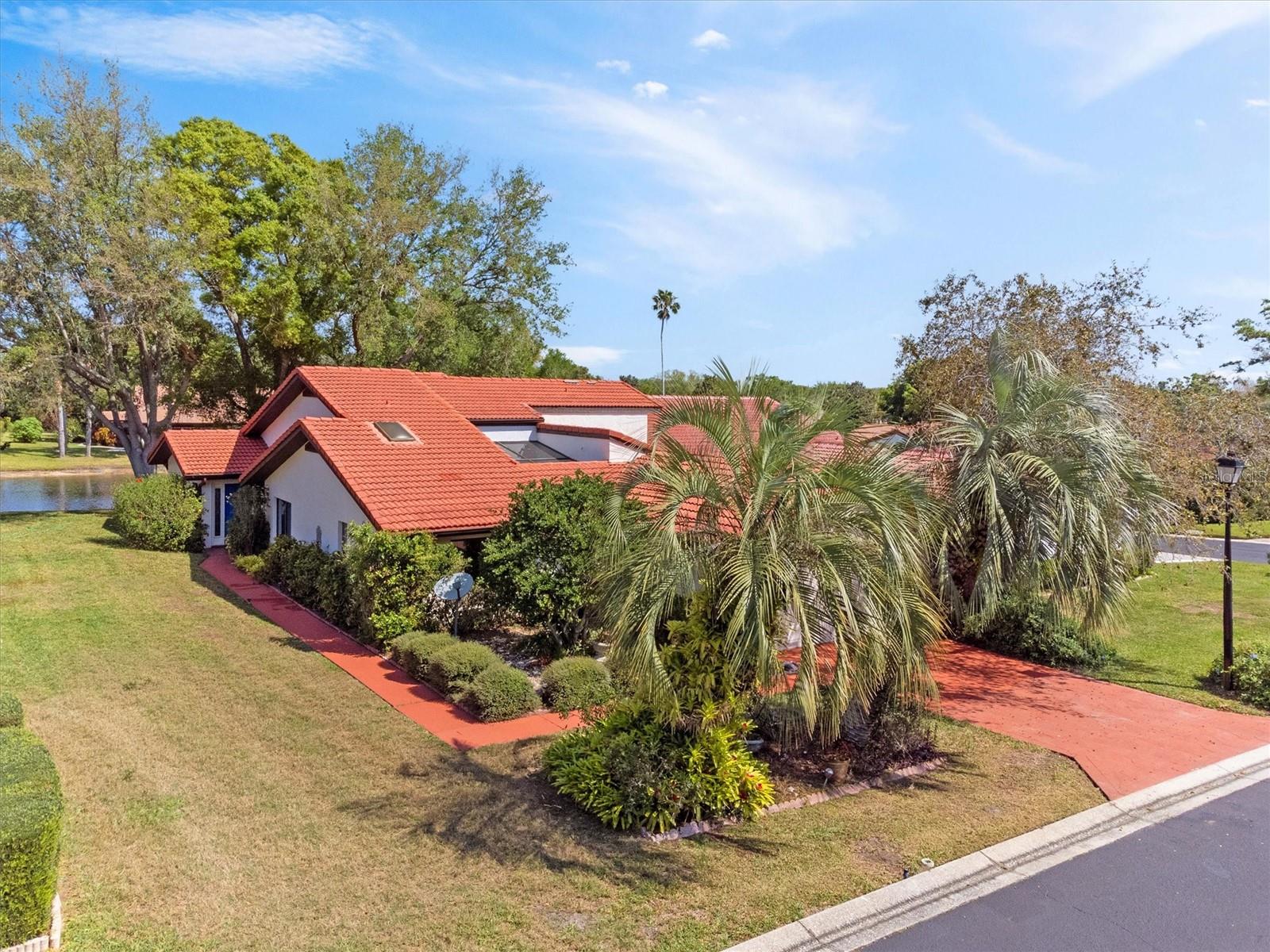 Image 43 of 59 For 2637 Sunburst Court