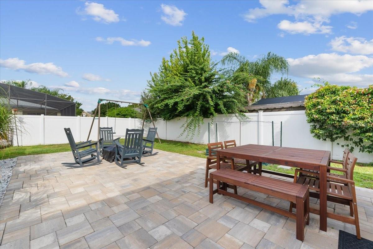 Image 11 of 53 For 110 Onyx Court