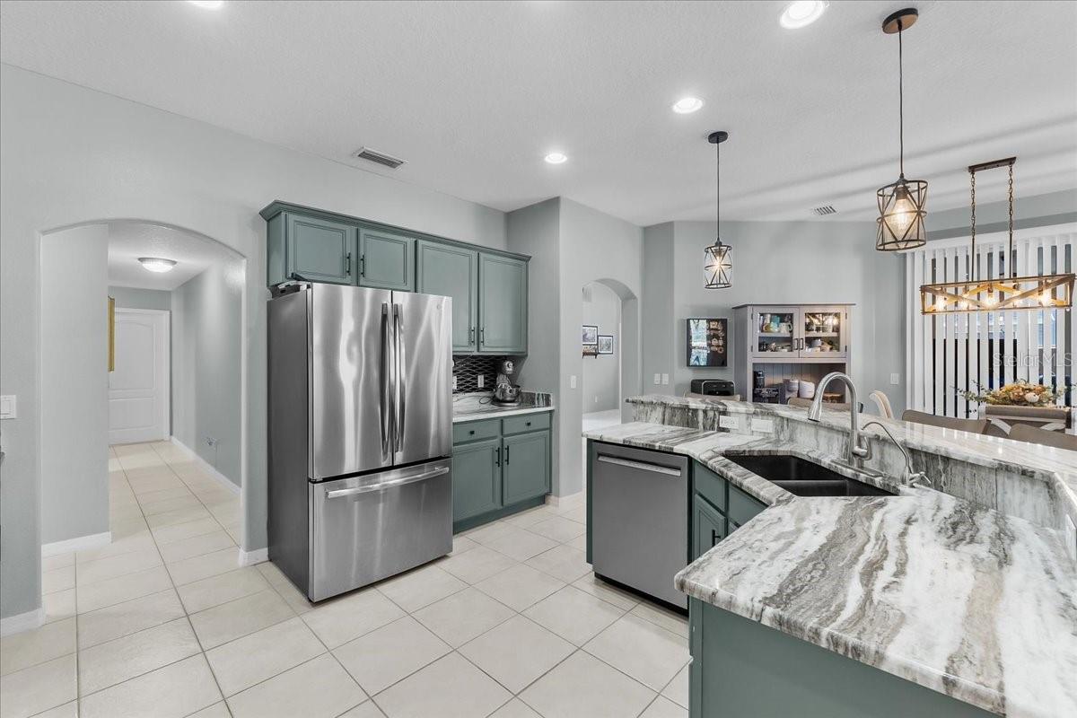 Image 12 of 53 For 110 Onyx Court