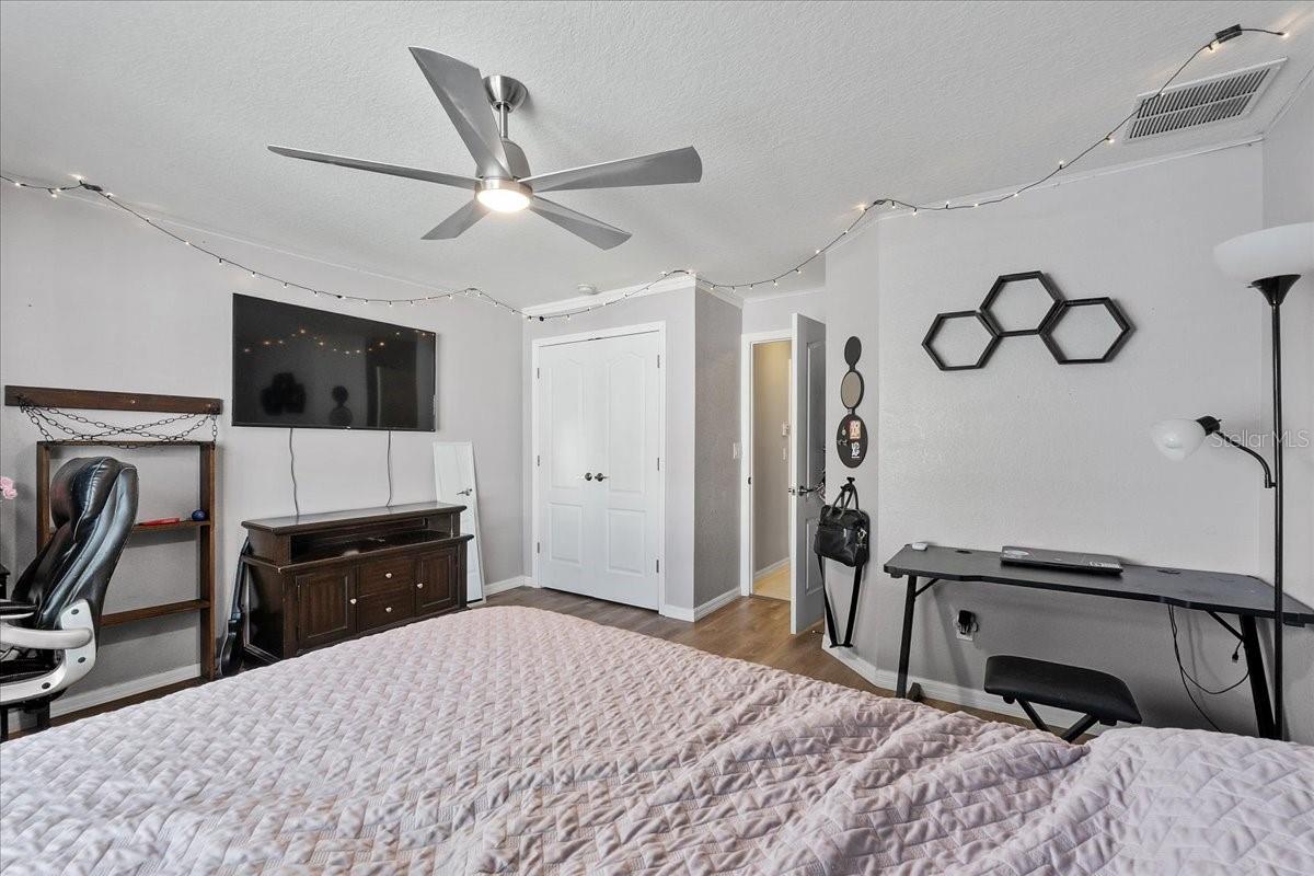 Image 44 of 53 For 110 Onyx Court