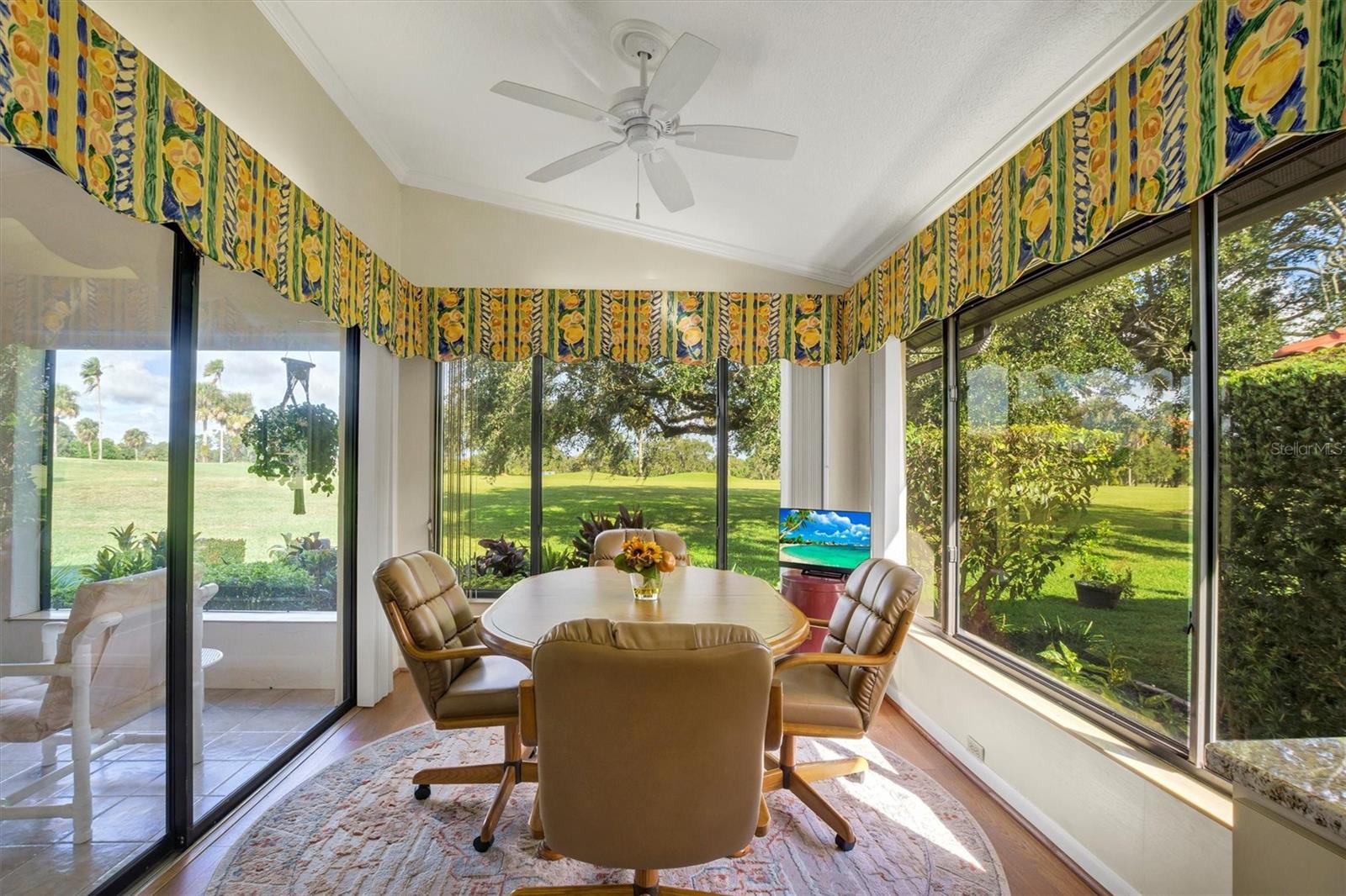 Image 17 of 76 For 6002 Country Club Drive