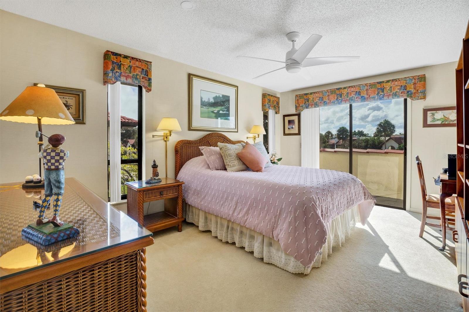 Image 34 of 76 For 6002 Country Club Drive