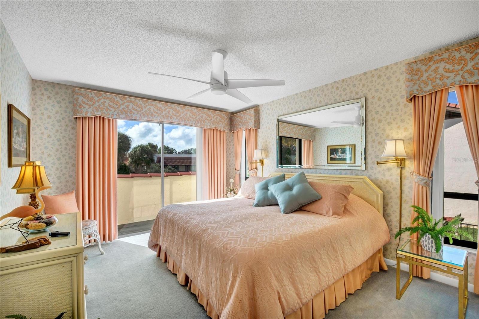 Image 36 of 76 For 6002 Country Club Drive
