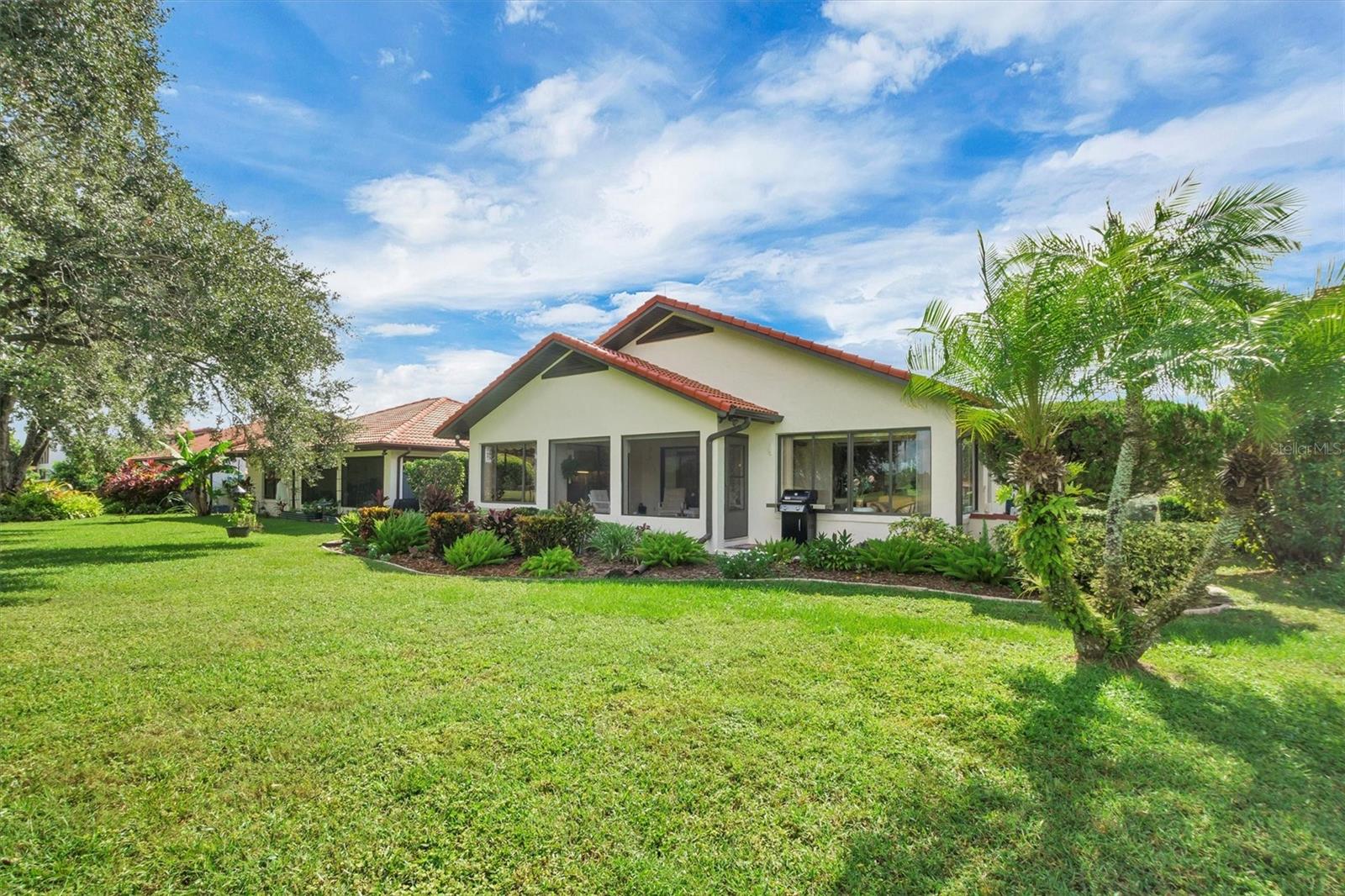 Image 45 of 76 For 6002 Country Club Drive