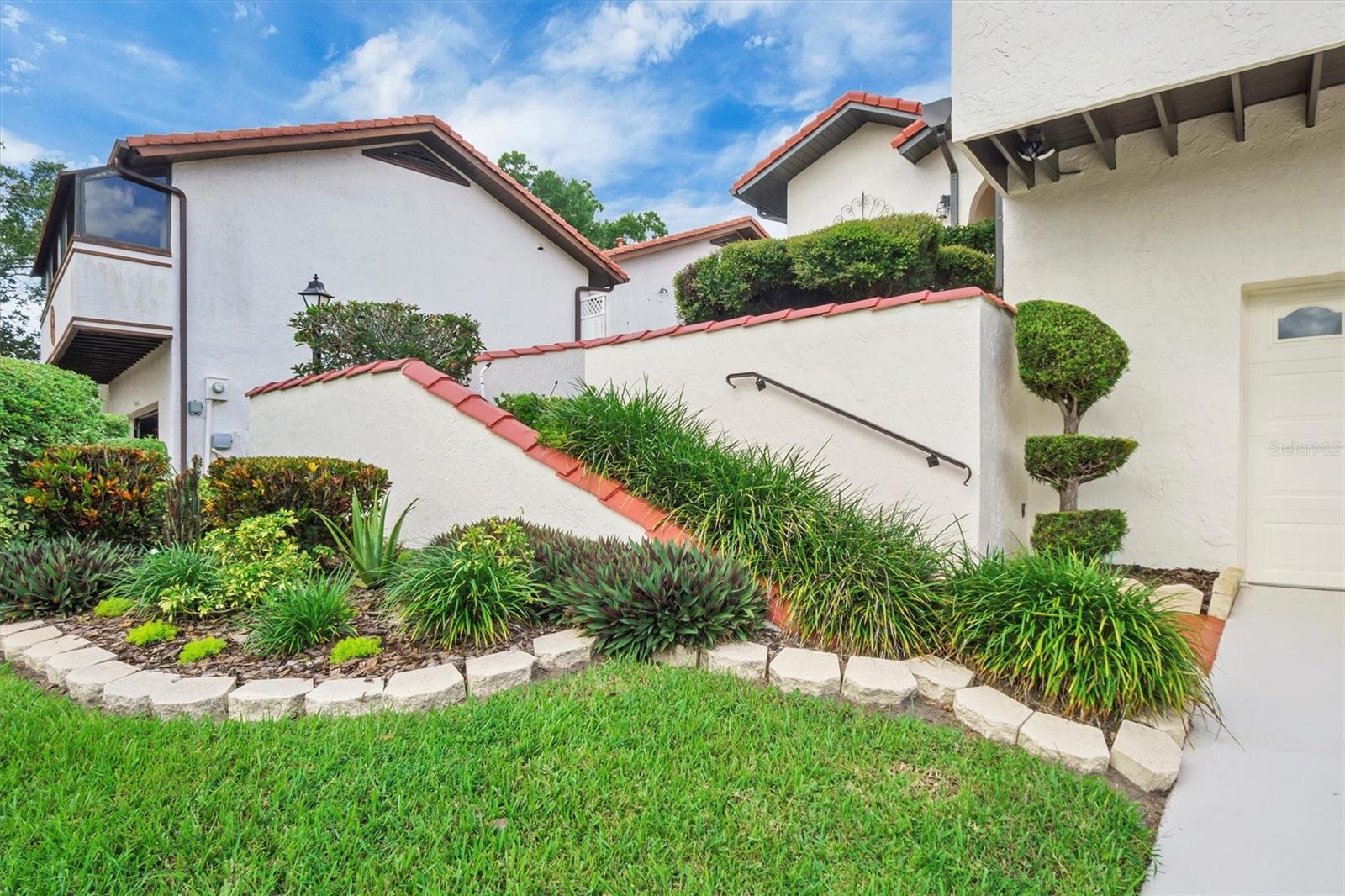 Image 5 of 76 For 6002 Country Club Drive
