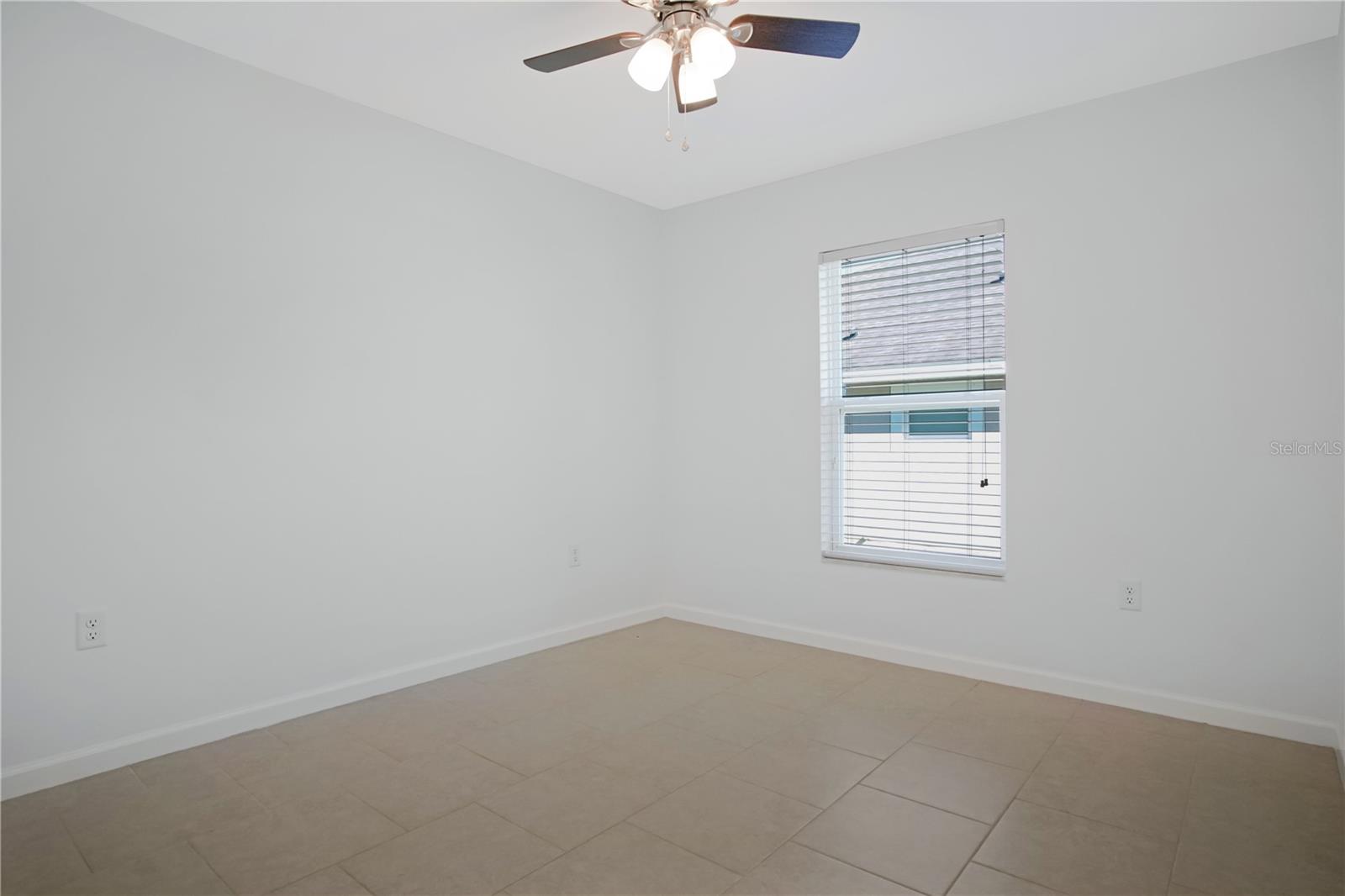 Image 23 of 28 For 2034 Honeybell Avenue