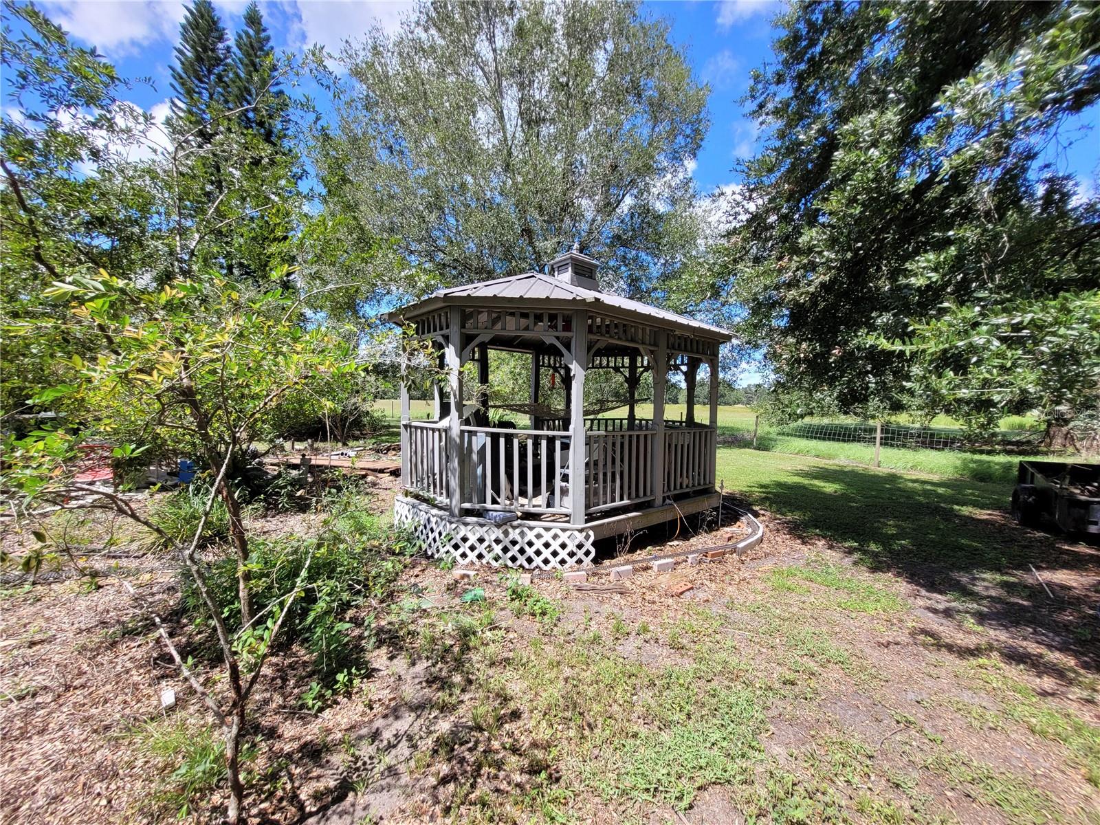 Image 14 of 14 For 801 9th Street Ne