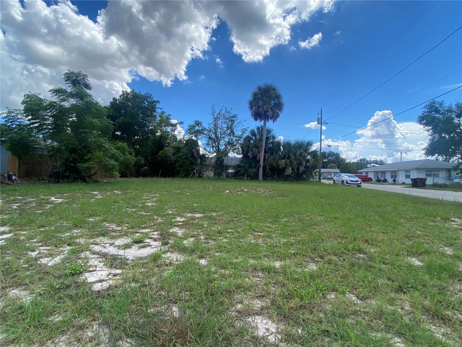 Image 6 of 7 For 0 Crystal Ave W