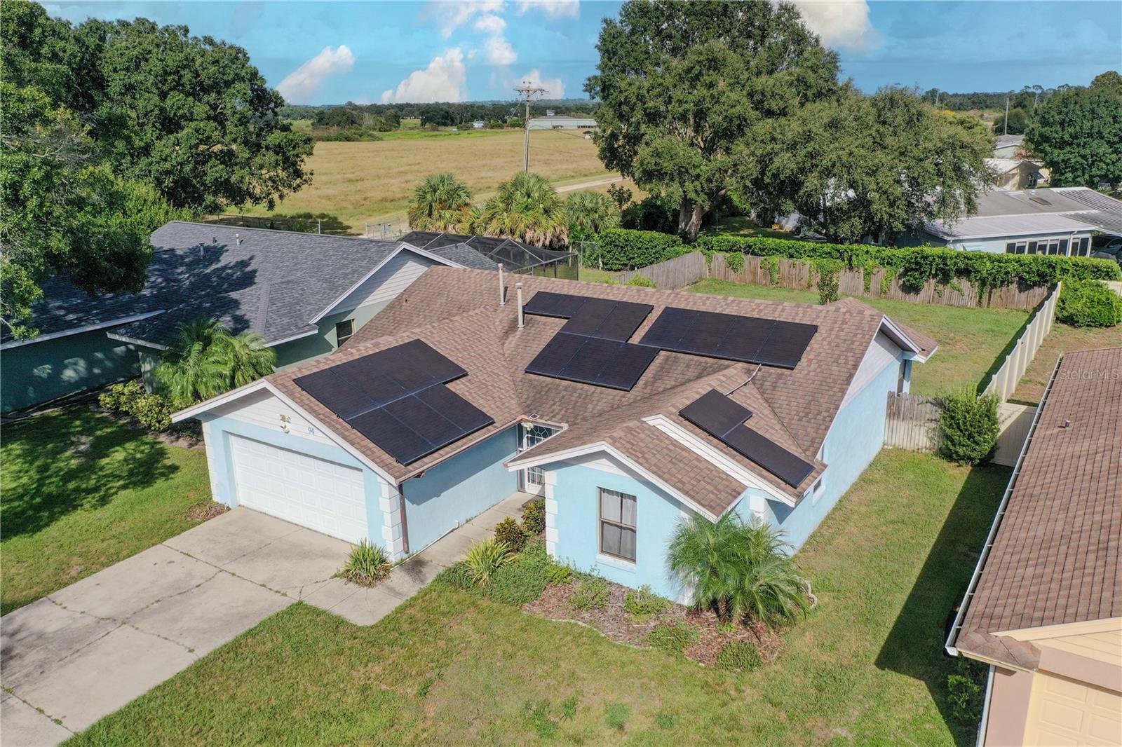 Image 21 of 25 For 94 Lake Daisy Boulevard