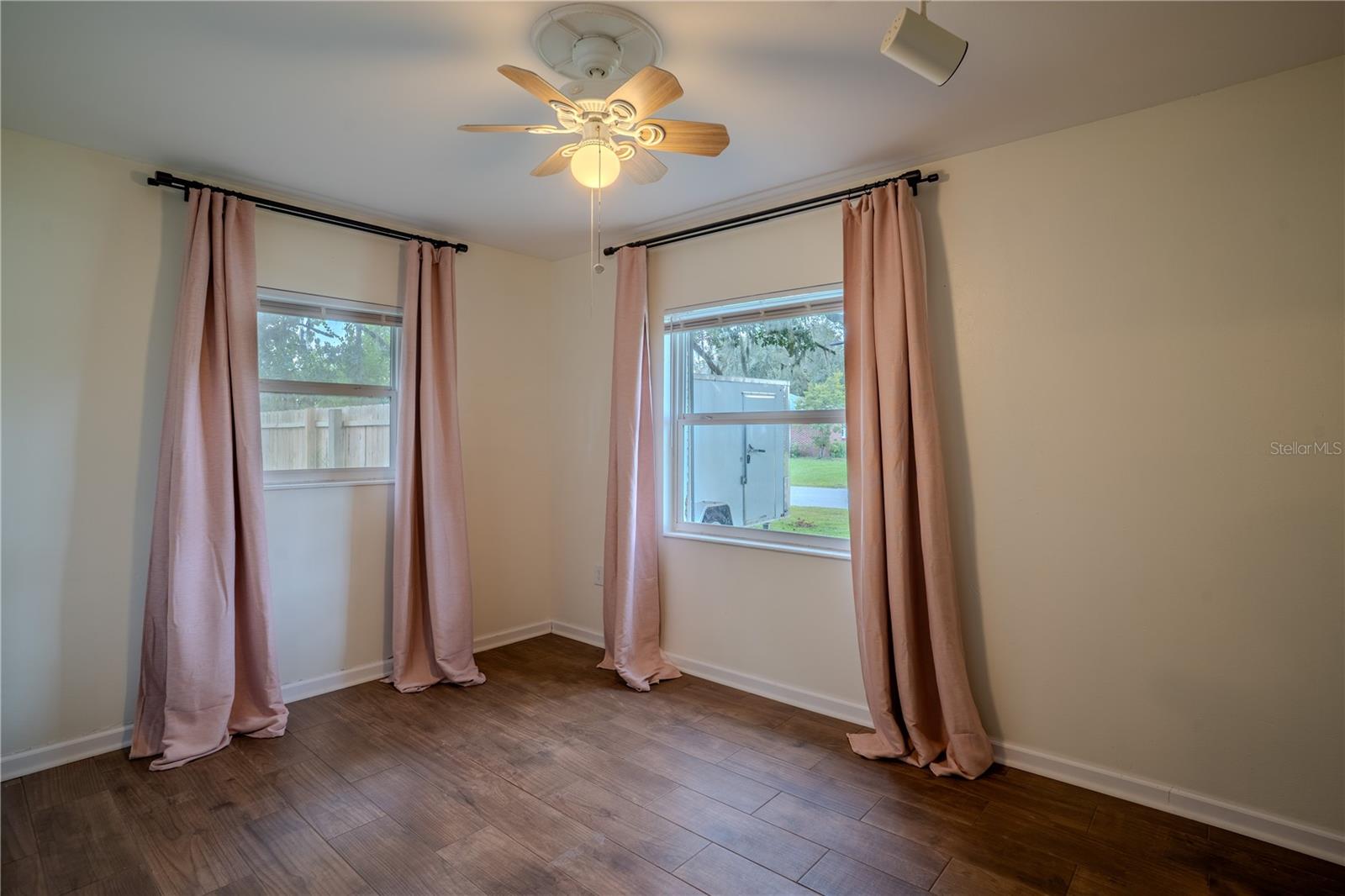 Image 18 of 26 For 840 Bearcreek Drive