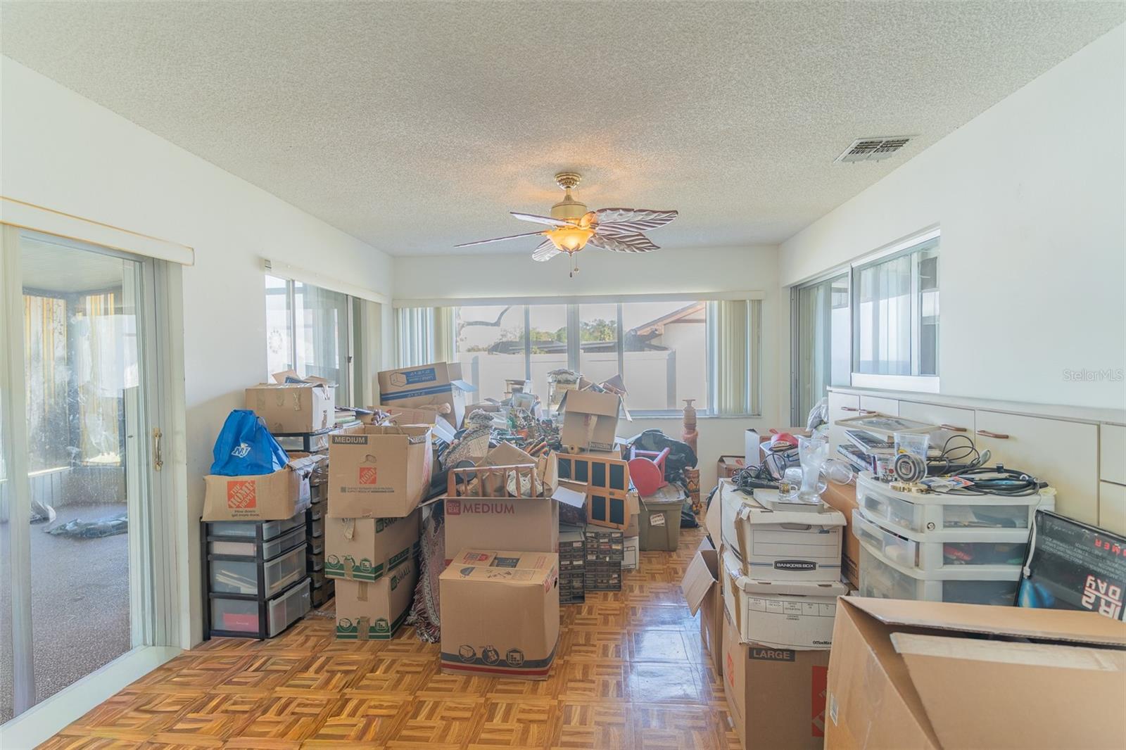 Image 17 of 29 For 4202 Tangier Street