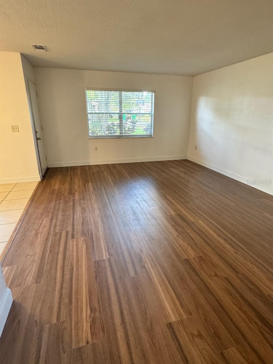 Image 2 of 8 For 510 5th Street S