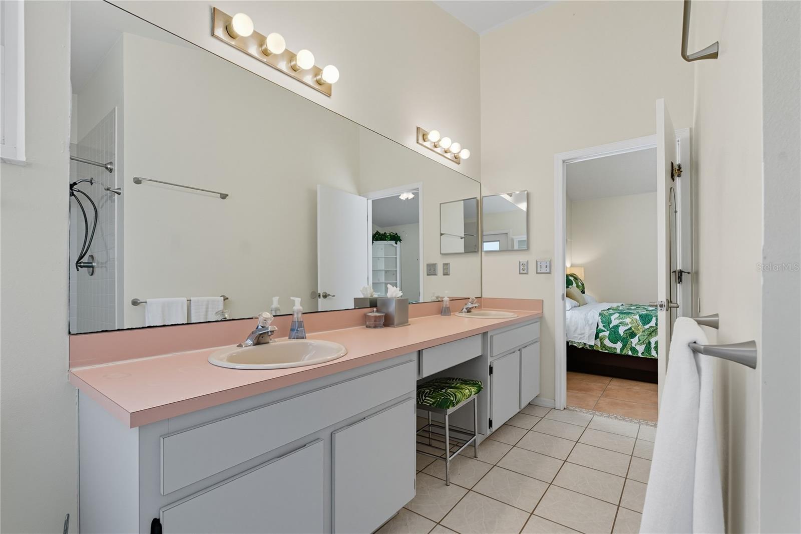 Image 24 of 68 For 108 Valentino Ct