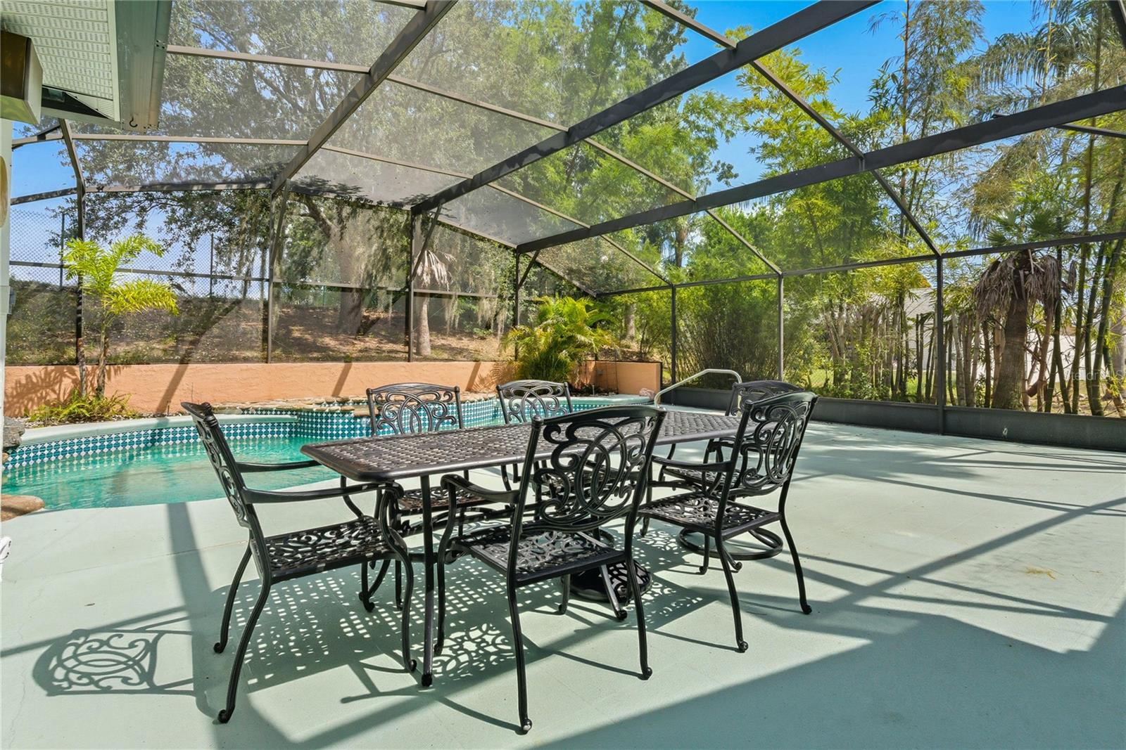 Image 38 of 68 For 108 Valentino Ct