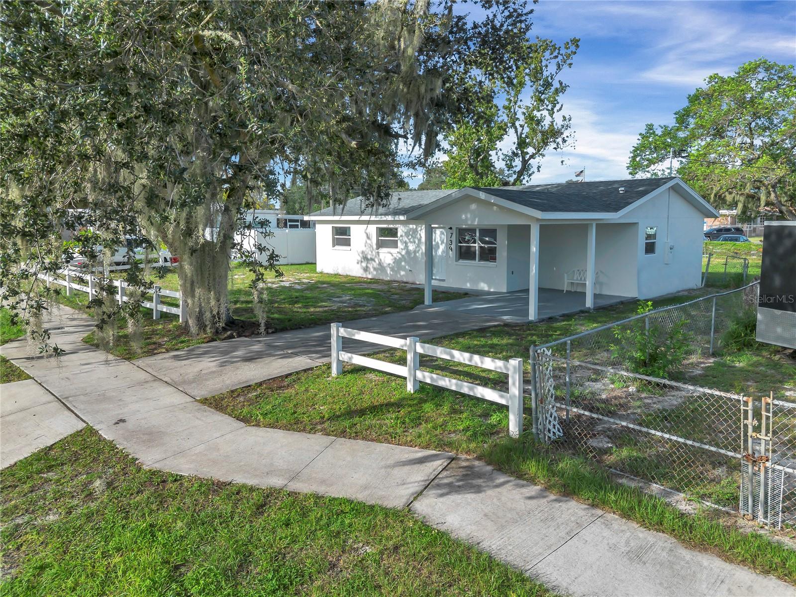 Details for 739 Ellerbe Way, LAKELAND, FL 33801