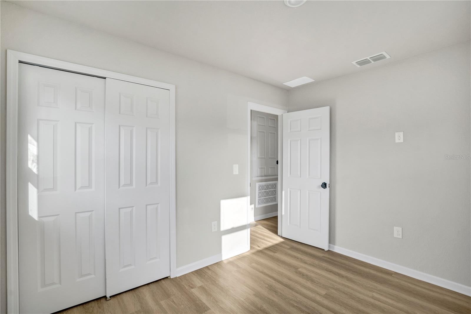 Image 12 of 21 For 739 Ellerbe Way