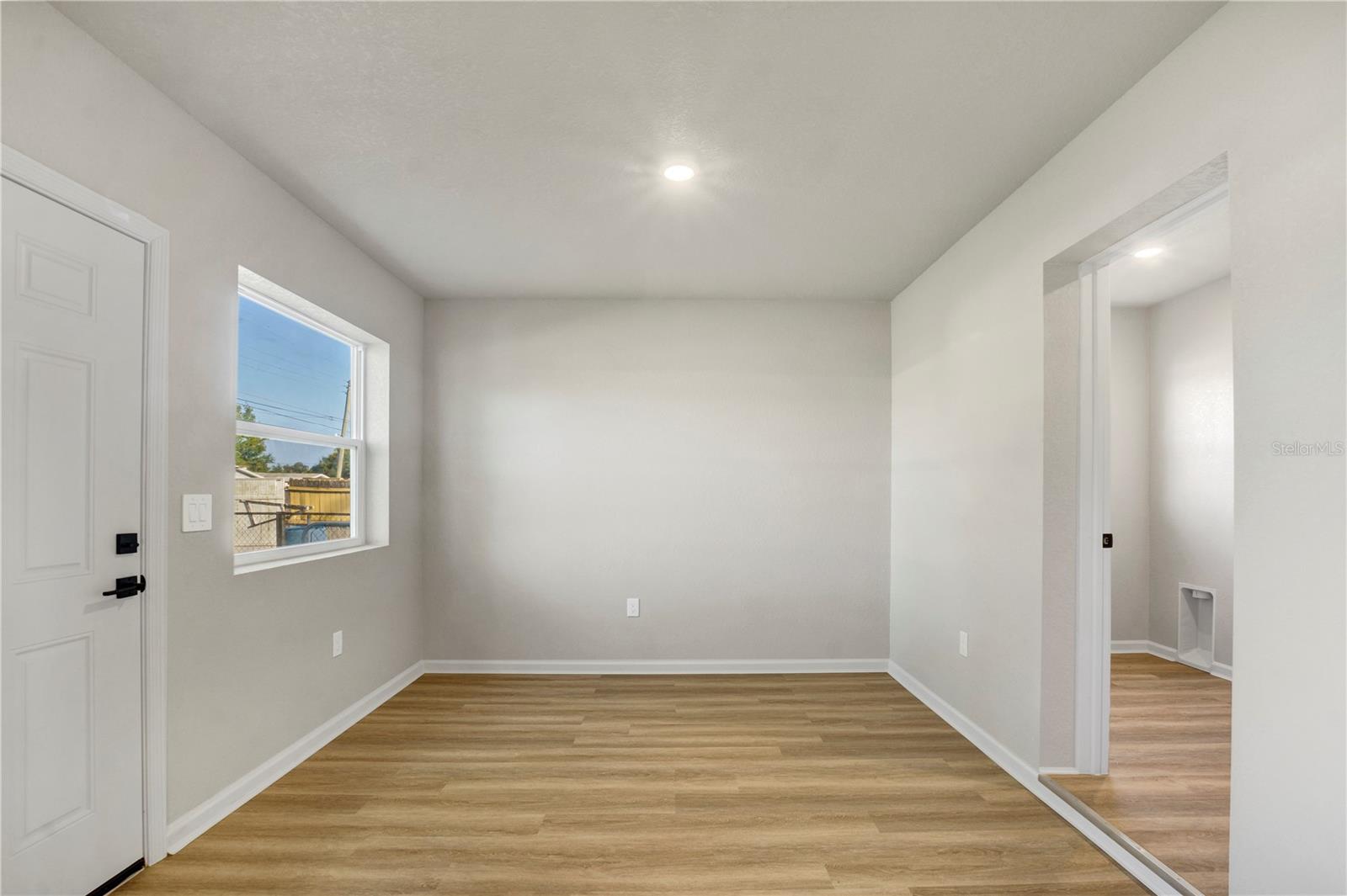 Image 5 of 21 For 739 Ellerbe Way