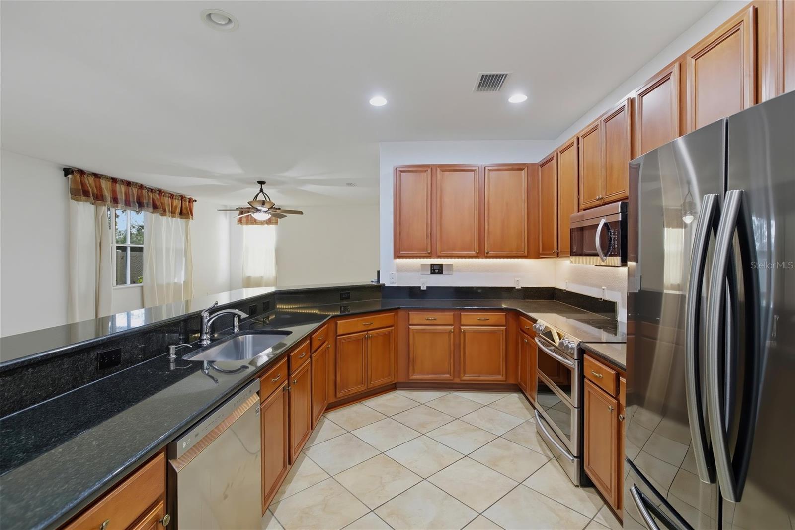 Image 14 of 64 For 2510 Brownwood Drive