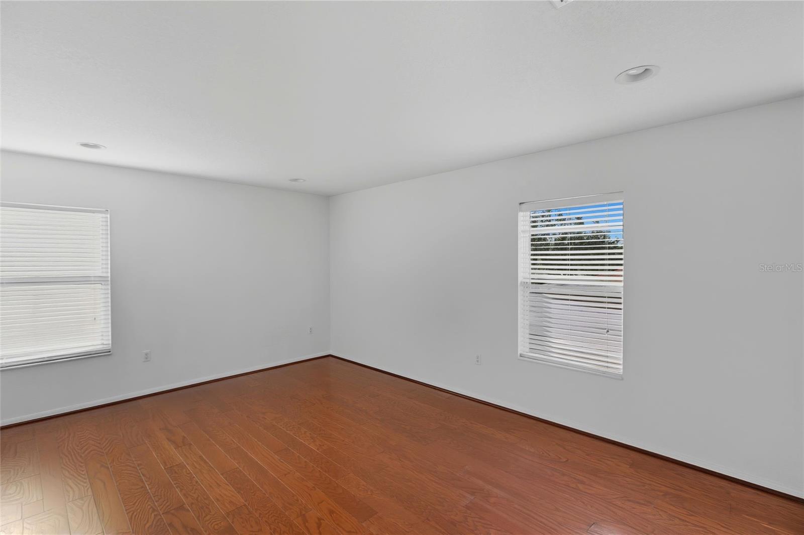 Image 19 of 64 For 2510 Brownwood Drive