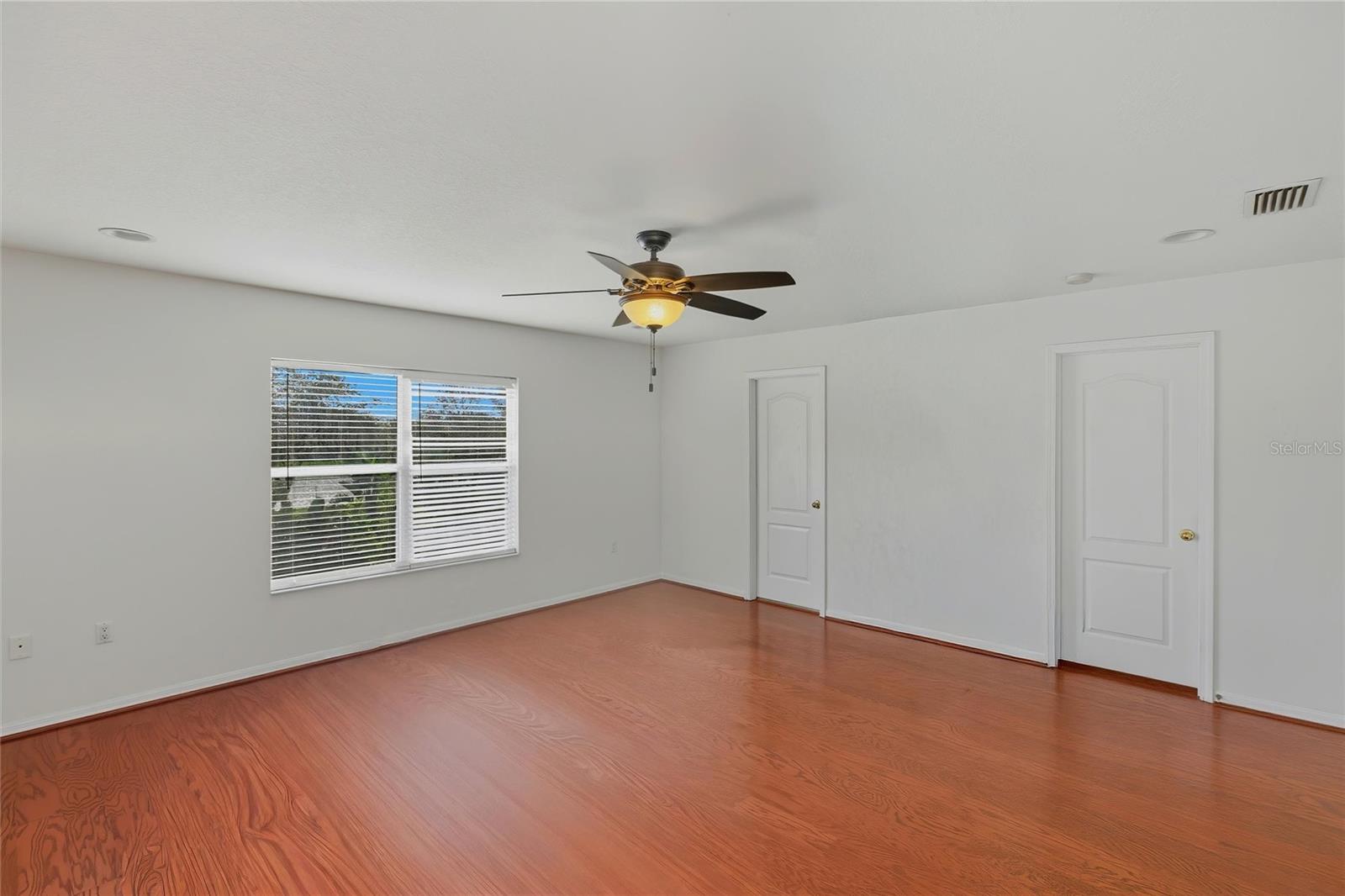 Image 21 of 64 For 2510 Brownwood Drive