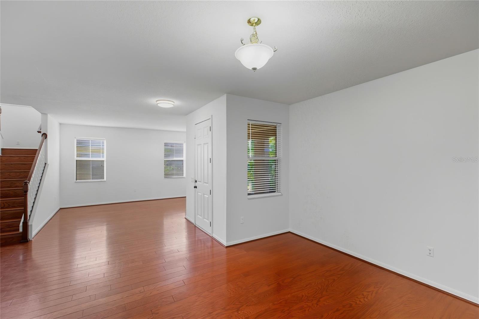 Image 3 of 64 For 2510 Brownwood Drive