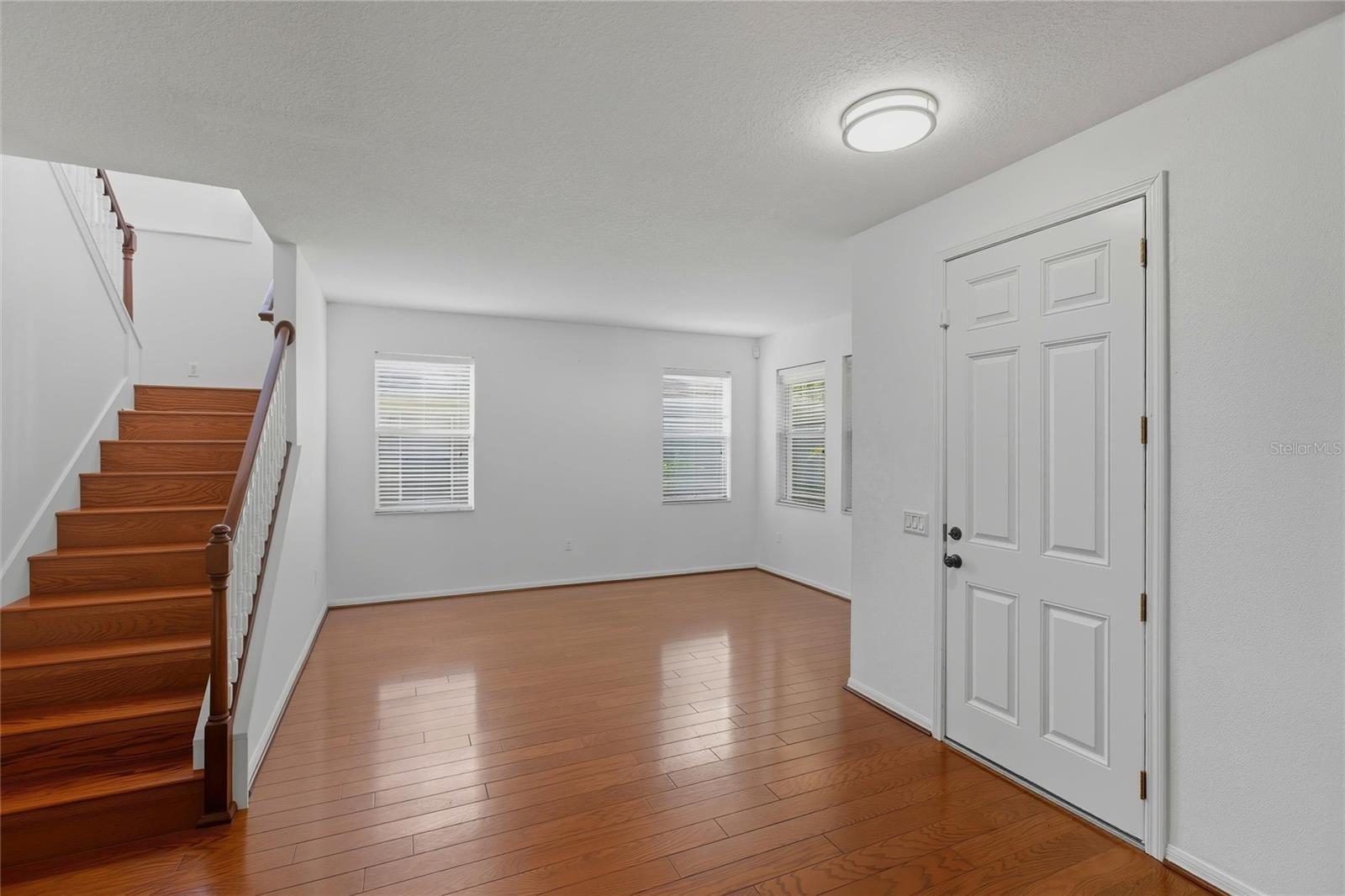 Image 4 of 64 For 2510 Brownwood Drive