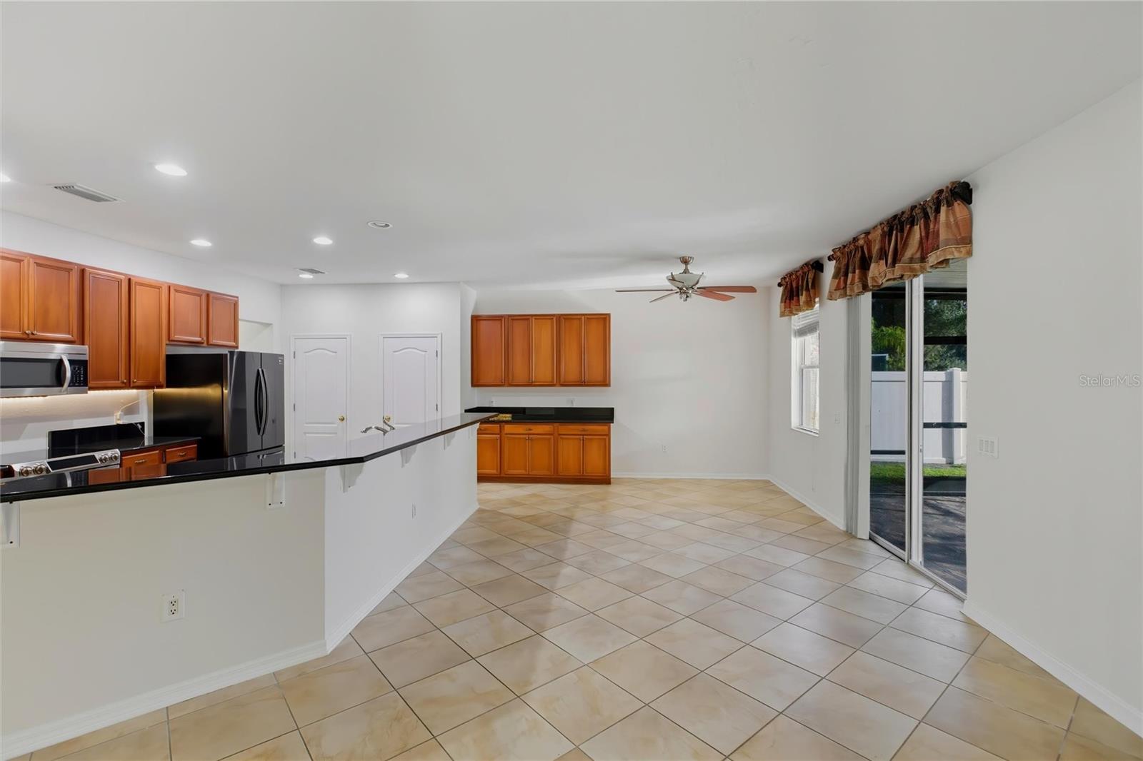 Image 7 of 64 For 2510 Brownwood Drive