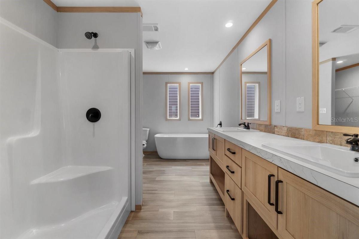 Image 12 of 14 For 4607 Oak Street