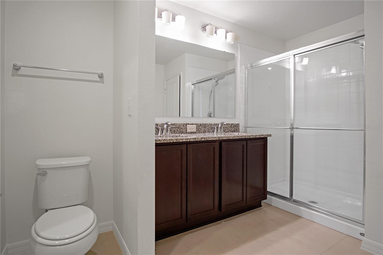 Image 13 of 30 For 608 Royal Palm Drive