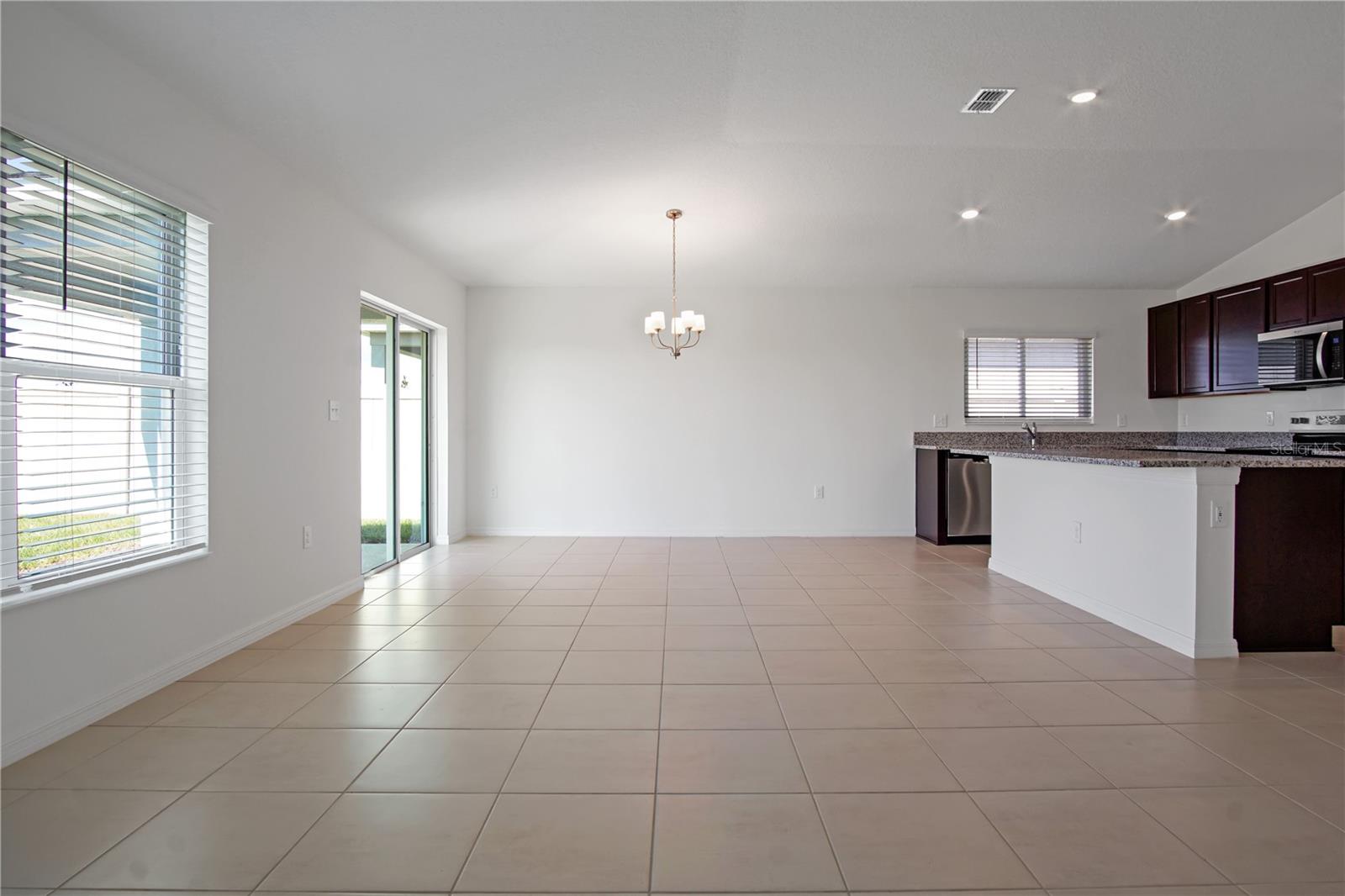 Image 7 of 30 For 608 Royal Palm Drive