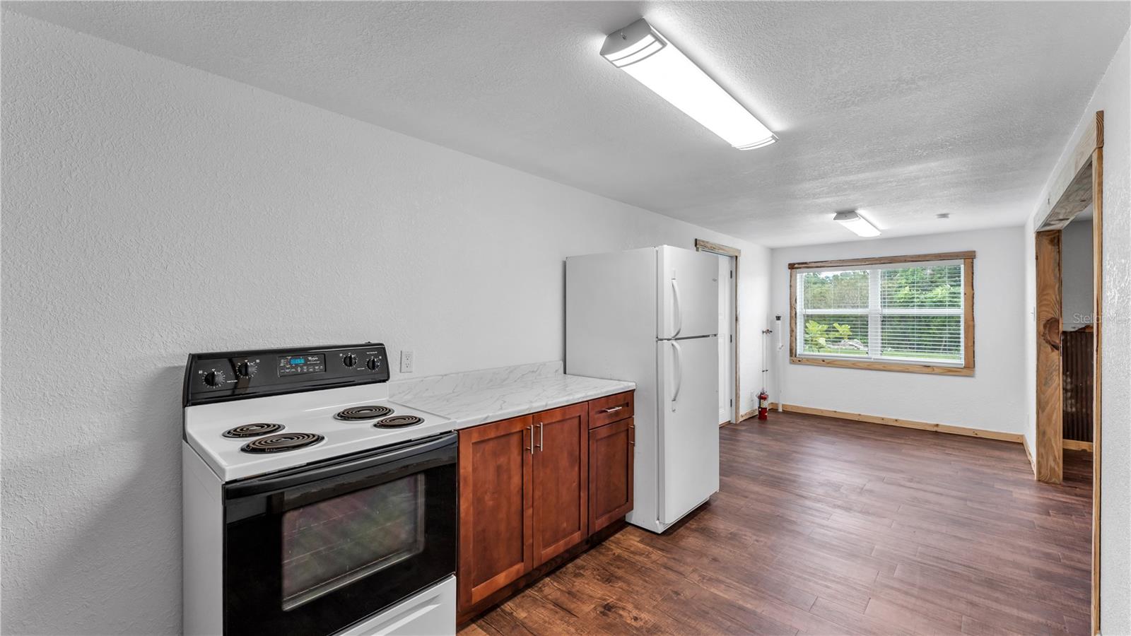 Image 4 of 8 For 809 Canal Street