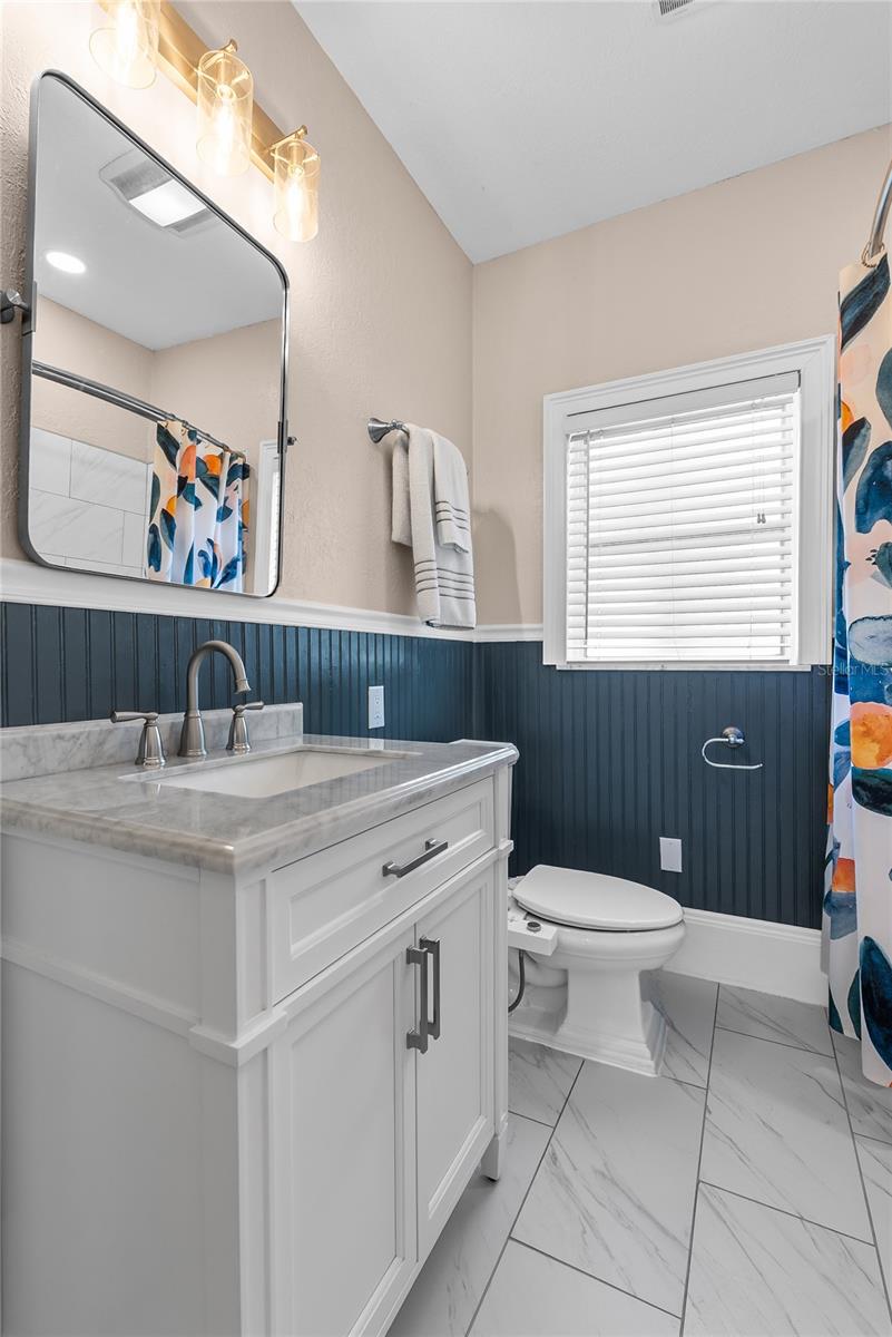 Image 24 of 45 For 1806 17th Street Nw