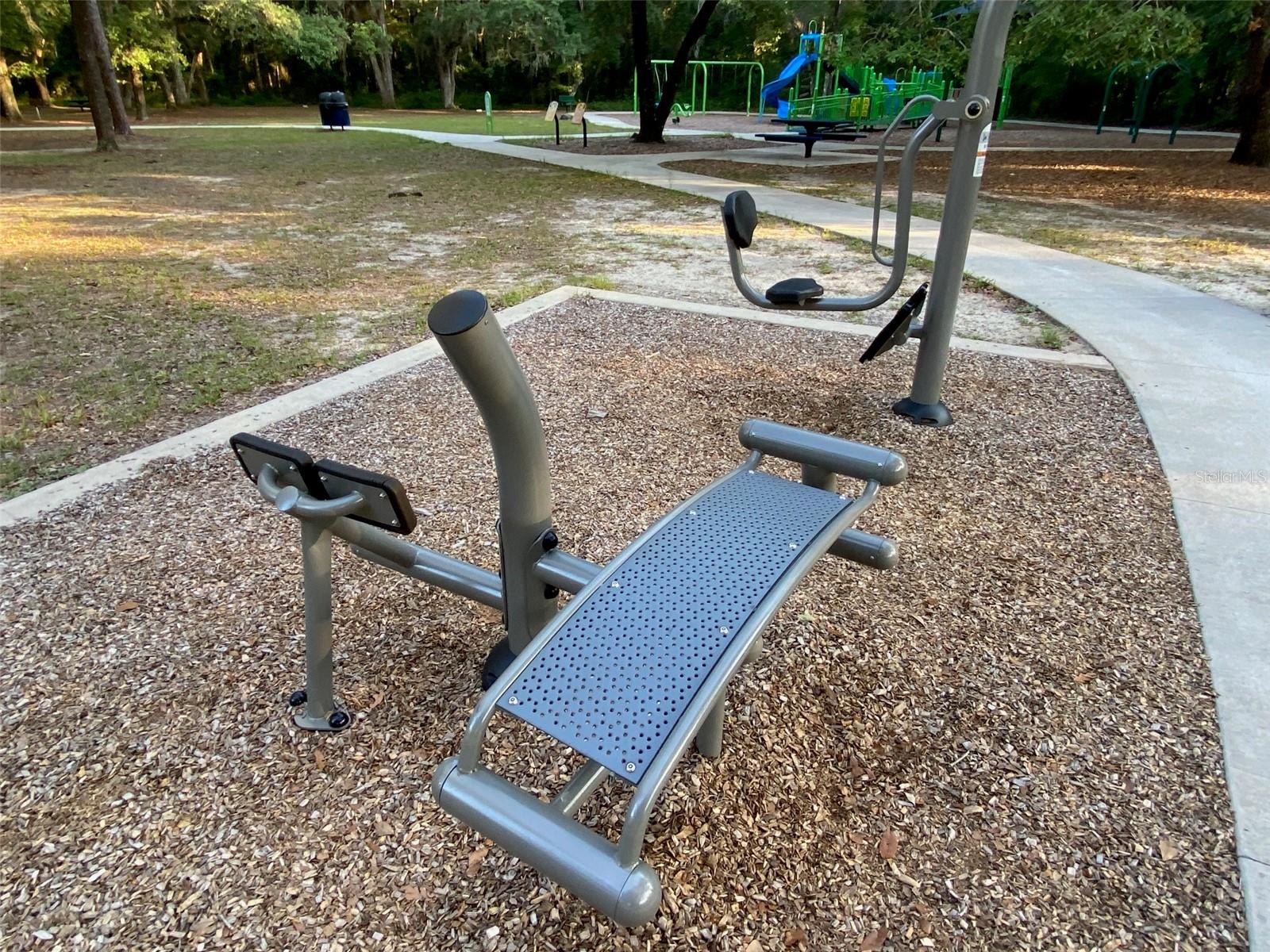 Image 41 of 50 For 404 Grove Street