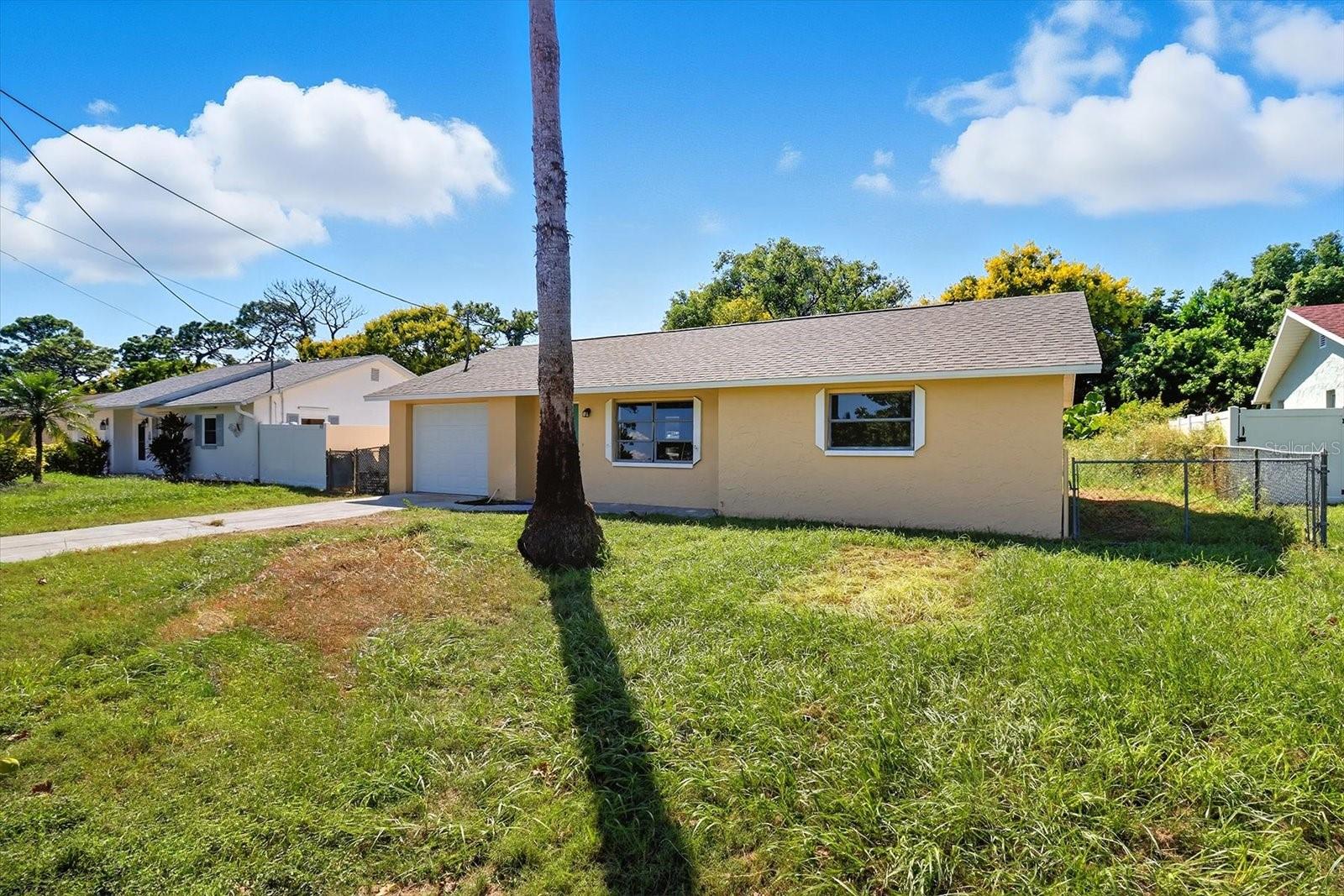 Image 2 of 41 For 15829 Villa Drive