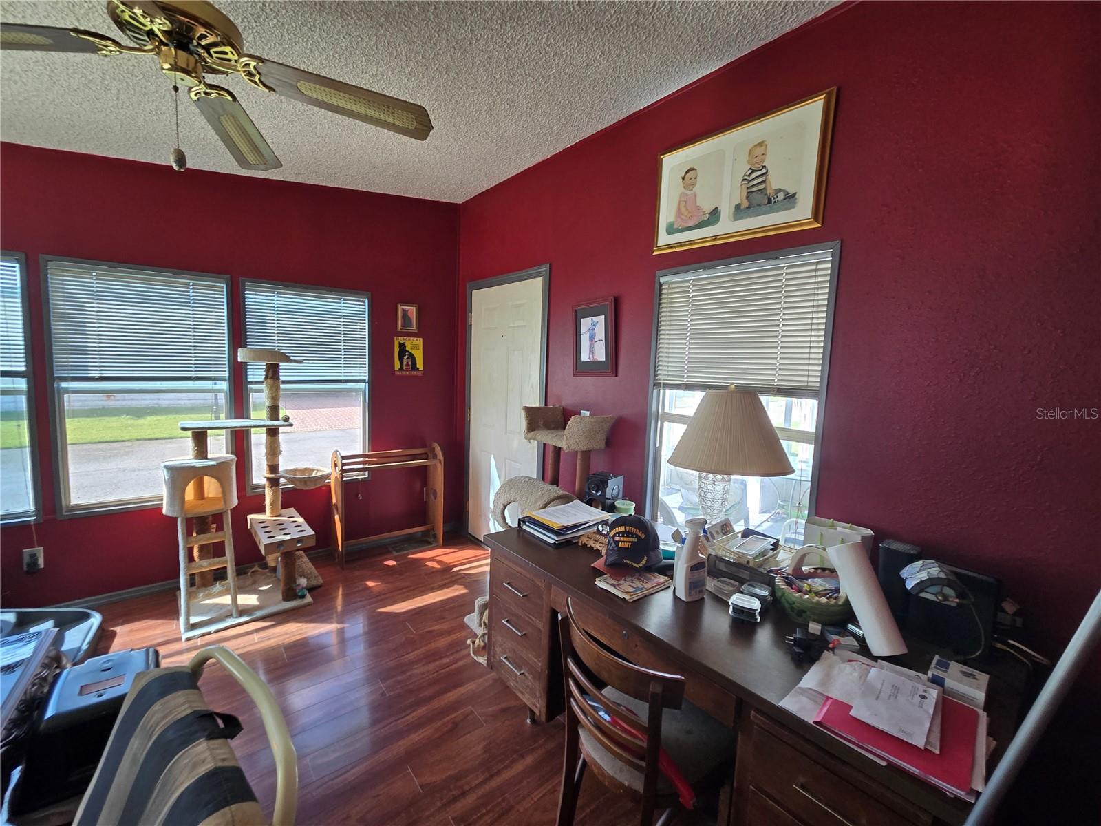 Image 12 of 34 For 409 Dartmouth Drive