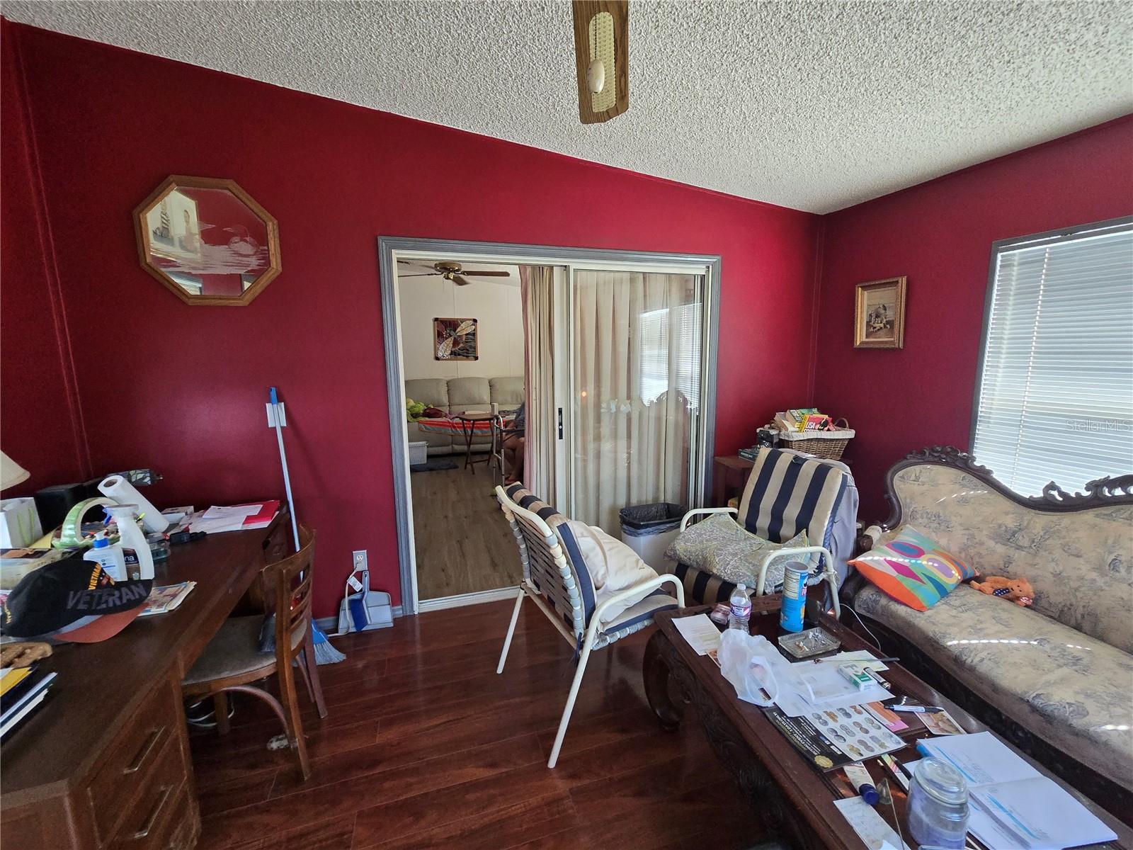 Image 15 of 34 For 409 Dartmouth Drive