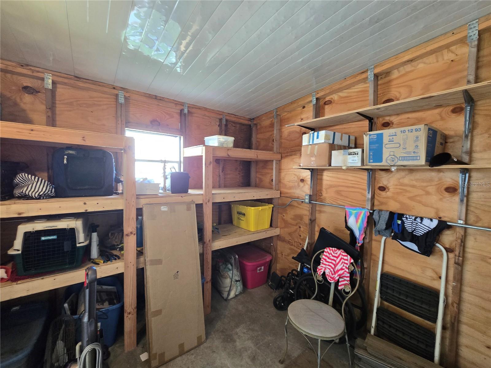 Image 7 of 34 For 409 Dartmouth Drive