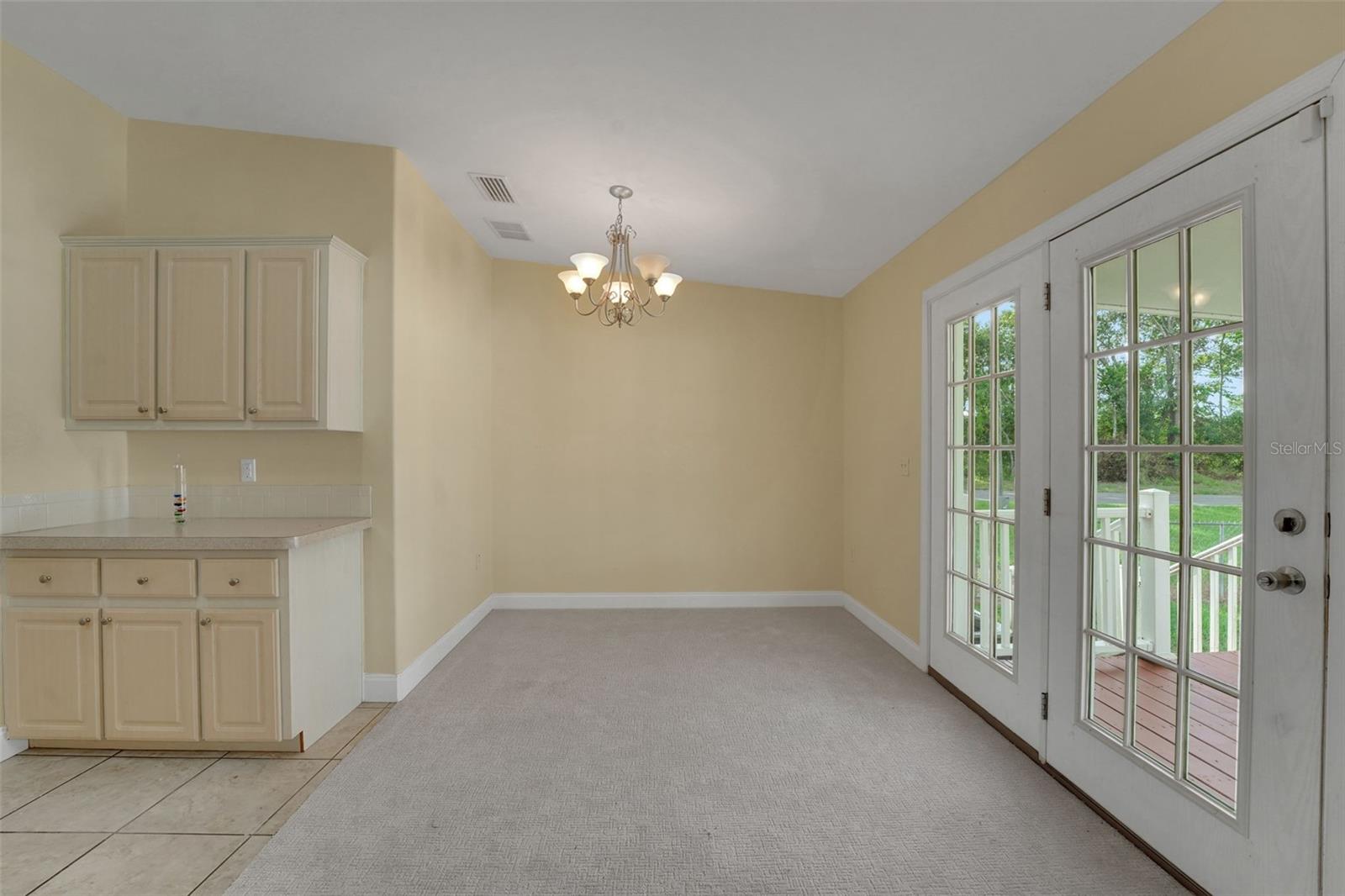 Image 8 of 16 For 921 1st Street