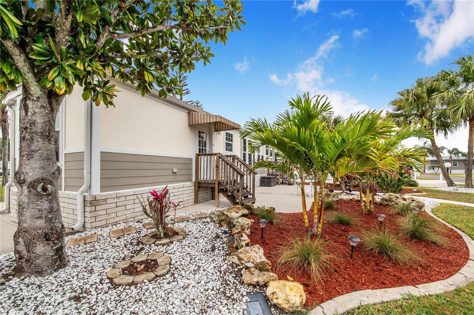 Image 21 of 35 For 178 Lily Creek Way