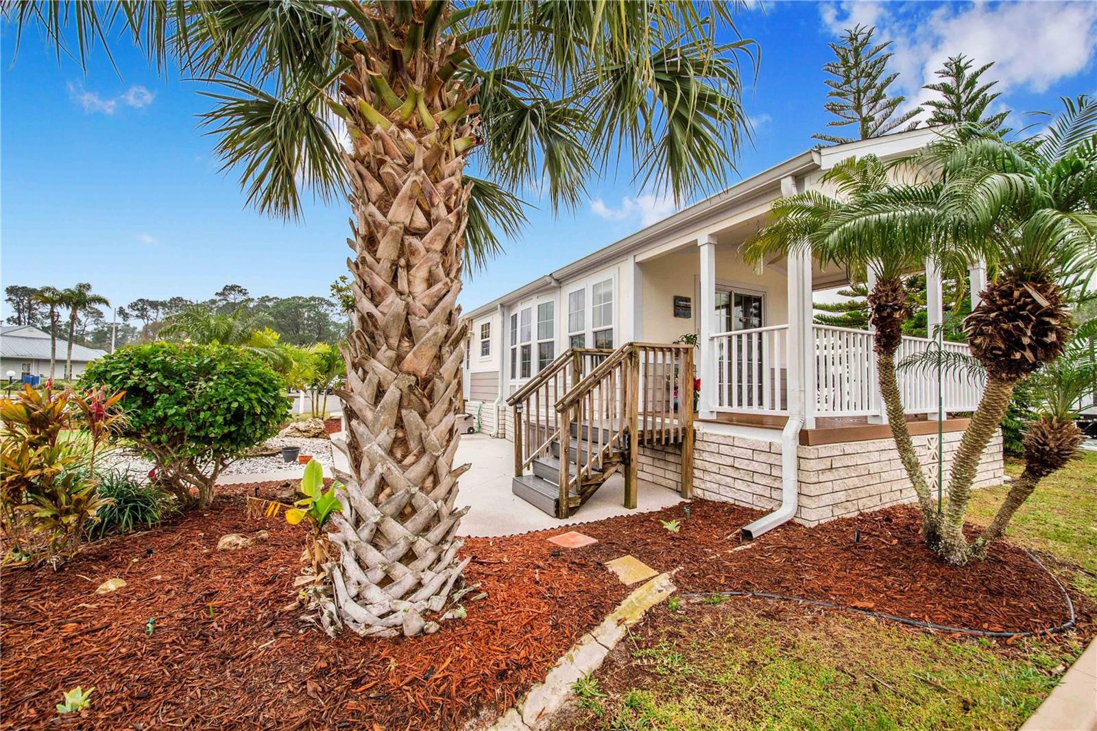 Image 3 of 35 For 178 Lily Creek Way