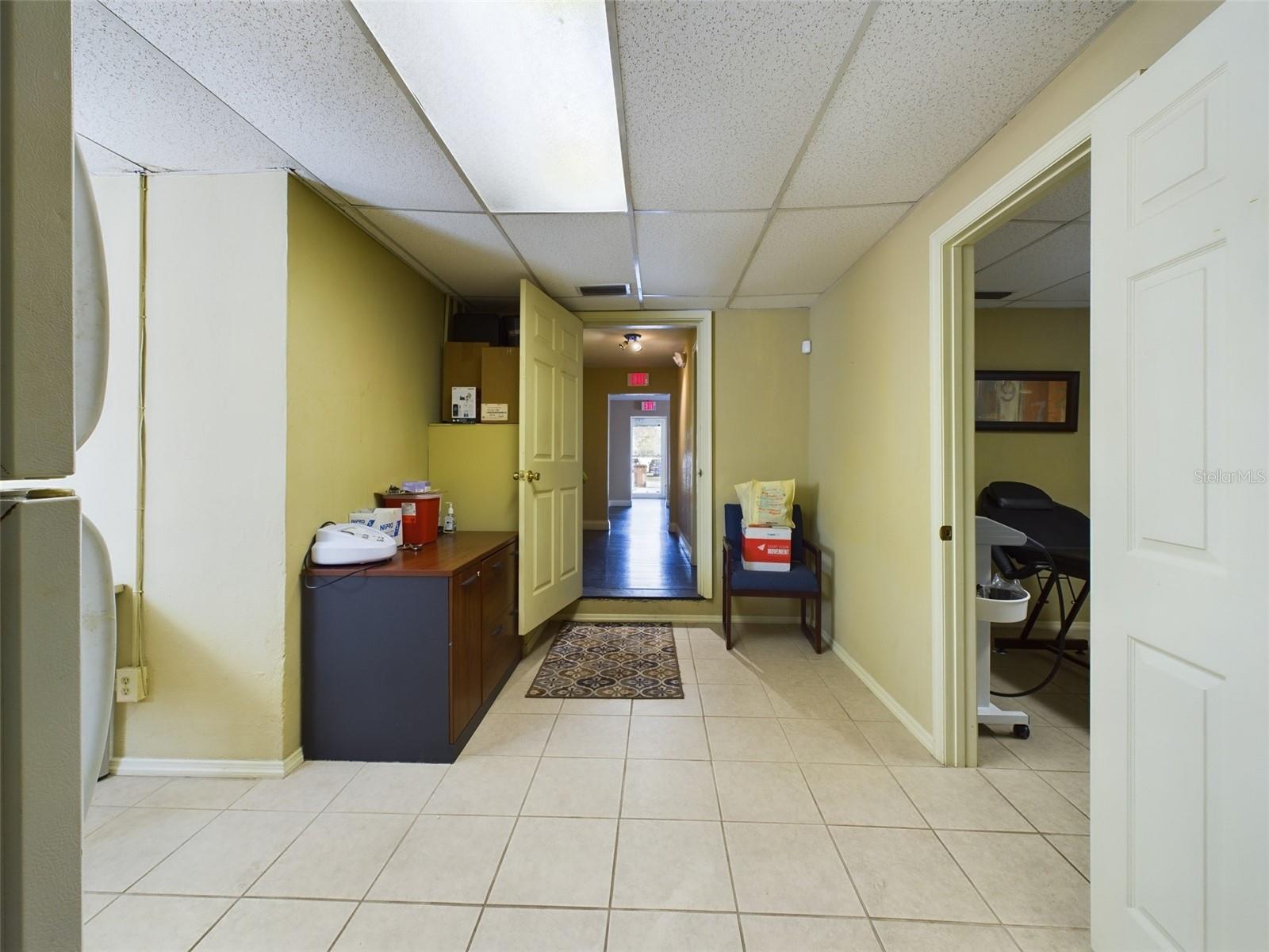 Image 33 of 36 For 318 1st Street