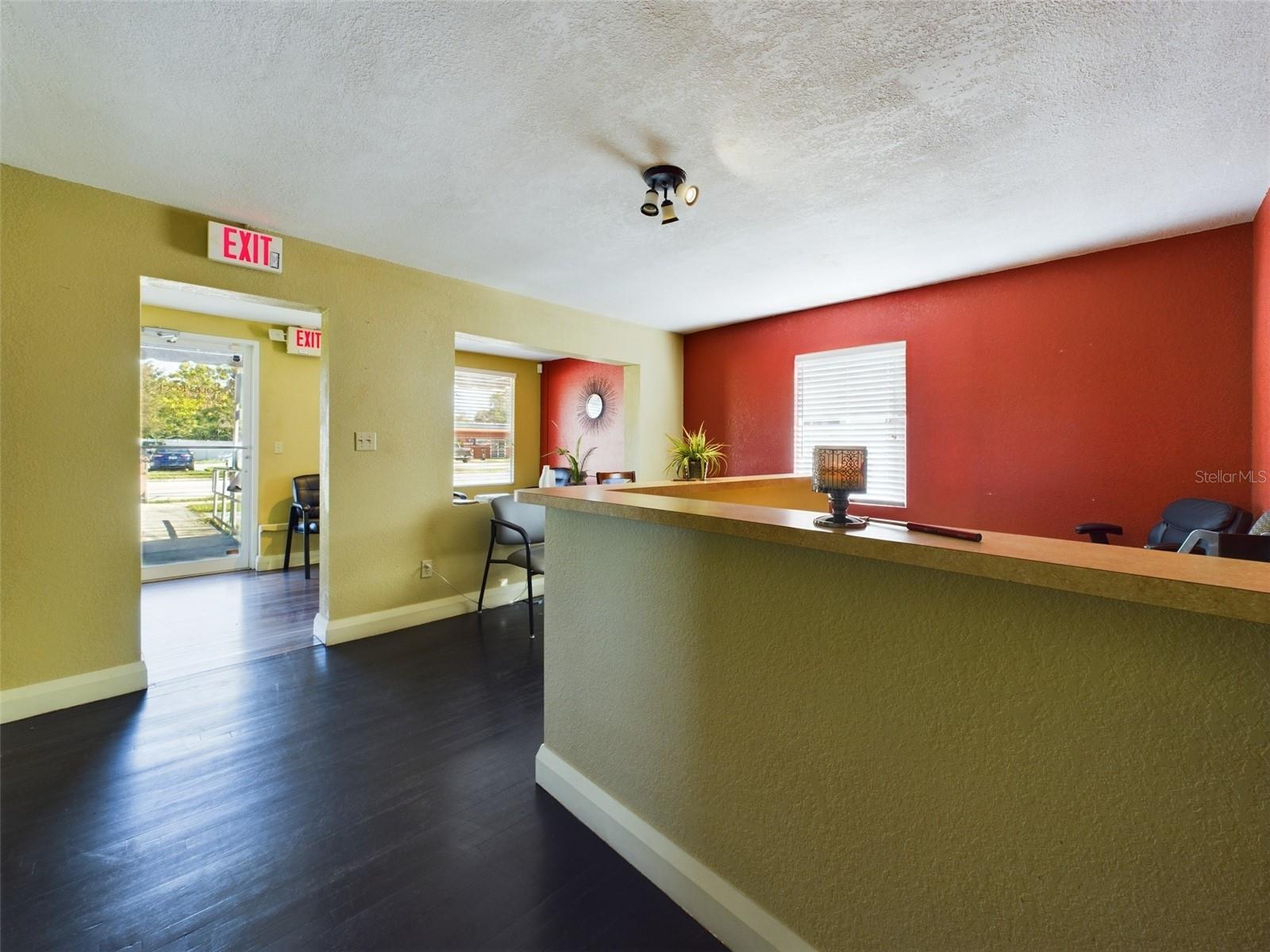 Image 7 of 36 For 318 1st Street