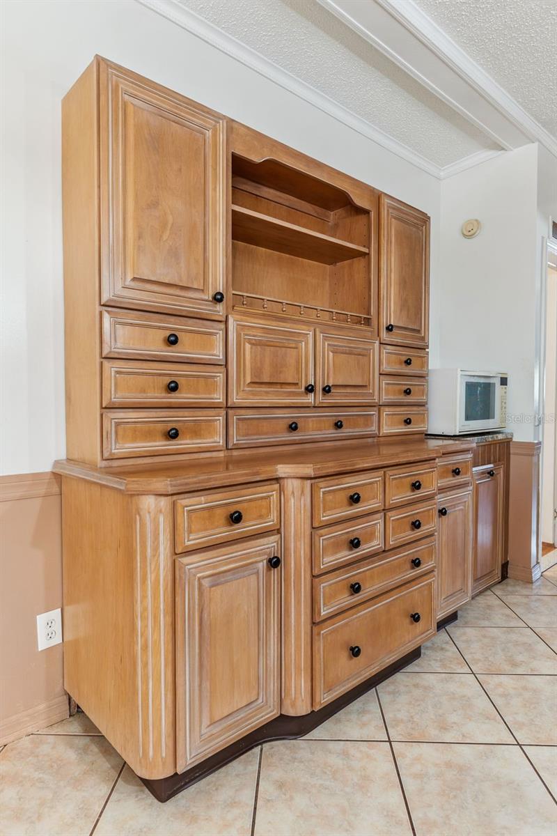 Image 17 of 56 For 5010 Northshore Drive