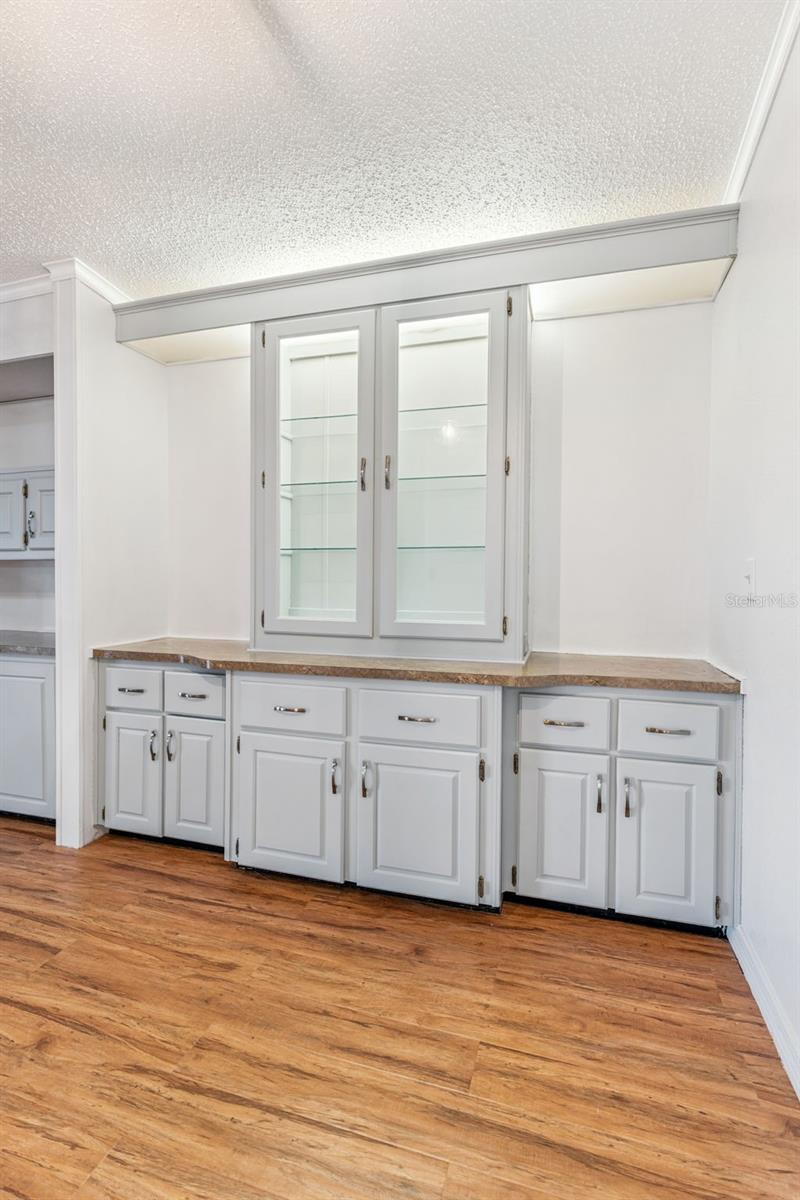 Image 21 of 56 For 5010 Northshore Drive