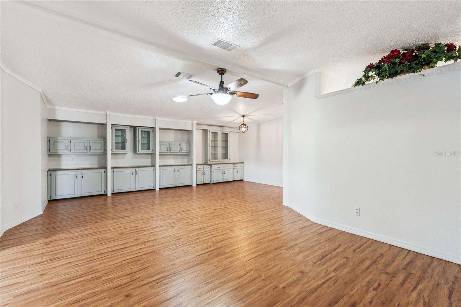 Image 22 of 56 For 5010 Northshore Drive