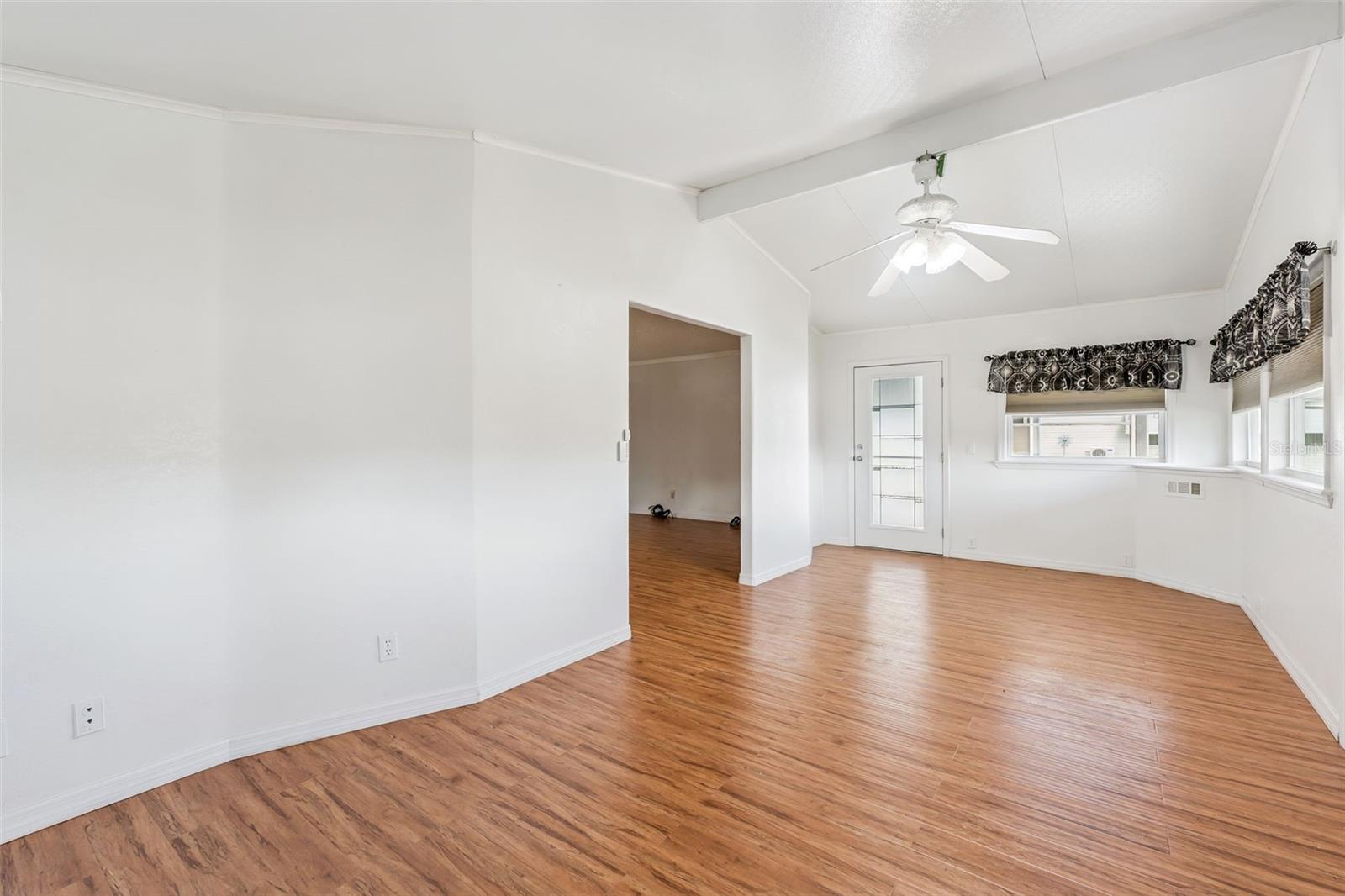 Image 24 of 56 For 5010 Northshore Drive