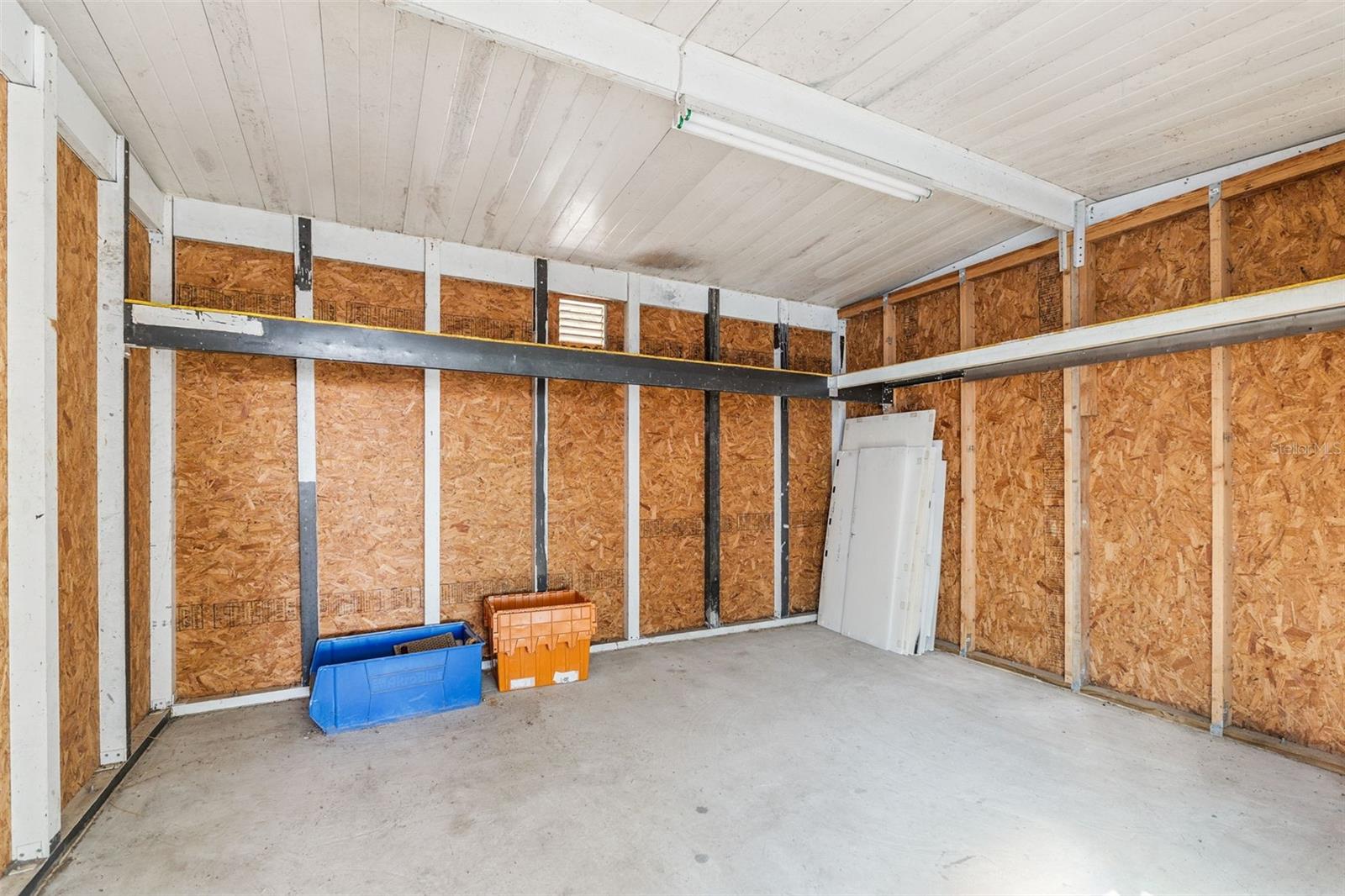 Image 32 of 56 For 5010 Northshore Drive