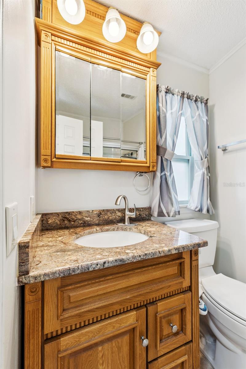 Image 38 of 56 For 5010 Northshore Drive