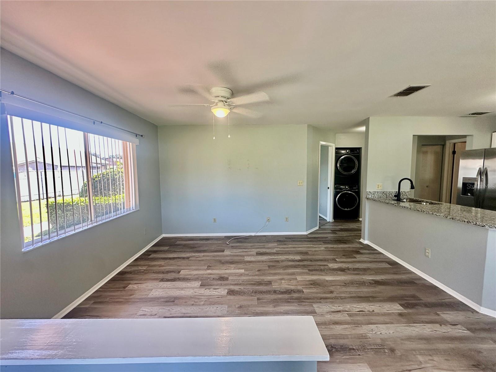 Image 4 of 32 For 7903 Waterview Way 7903